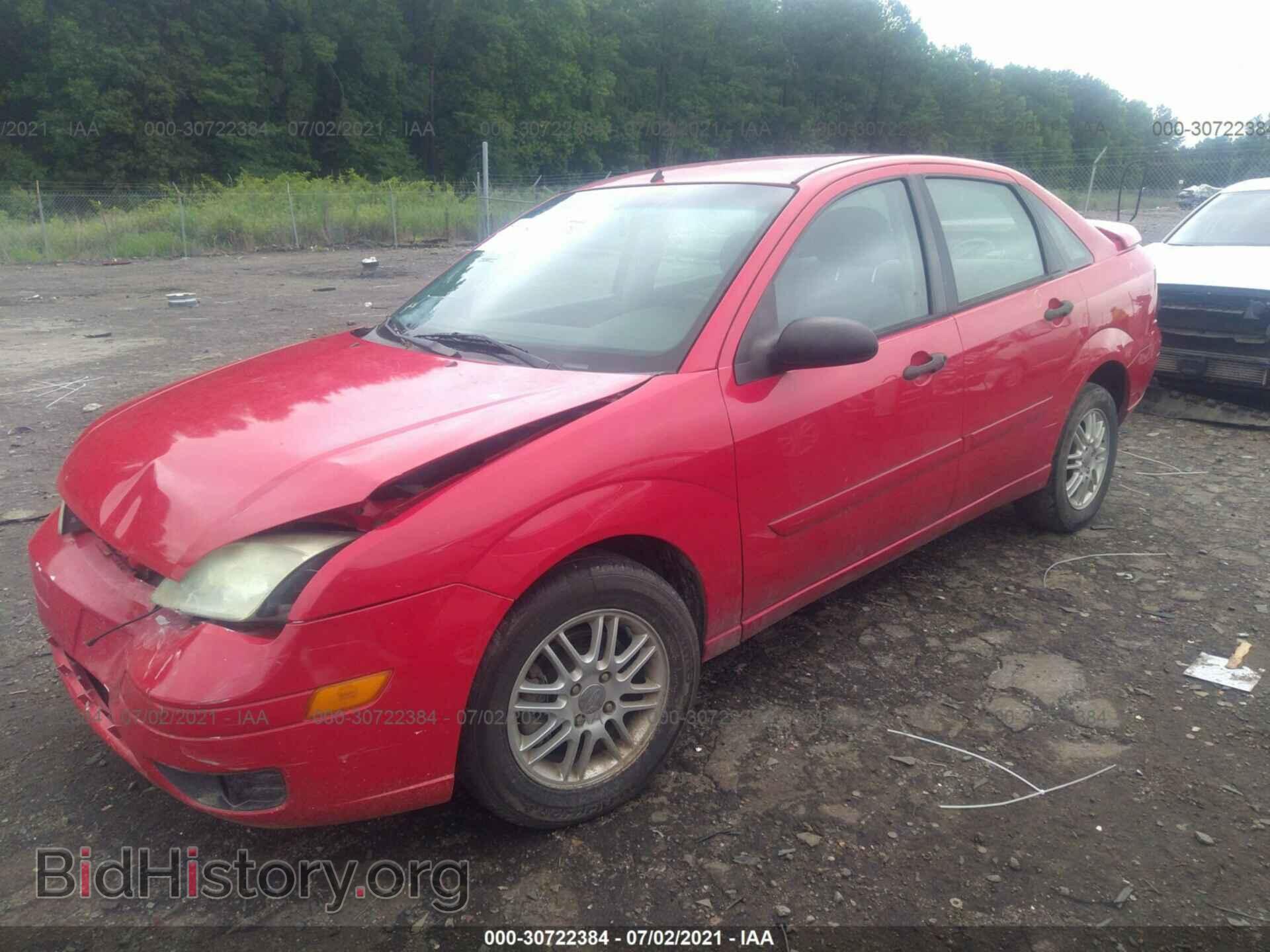 2006 FORD FOCUS - VIN: 1FAHP34N46W209615 - Фото 2