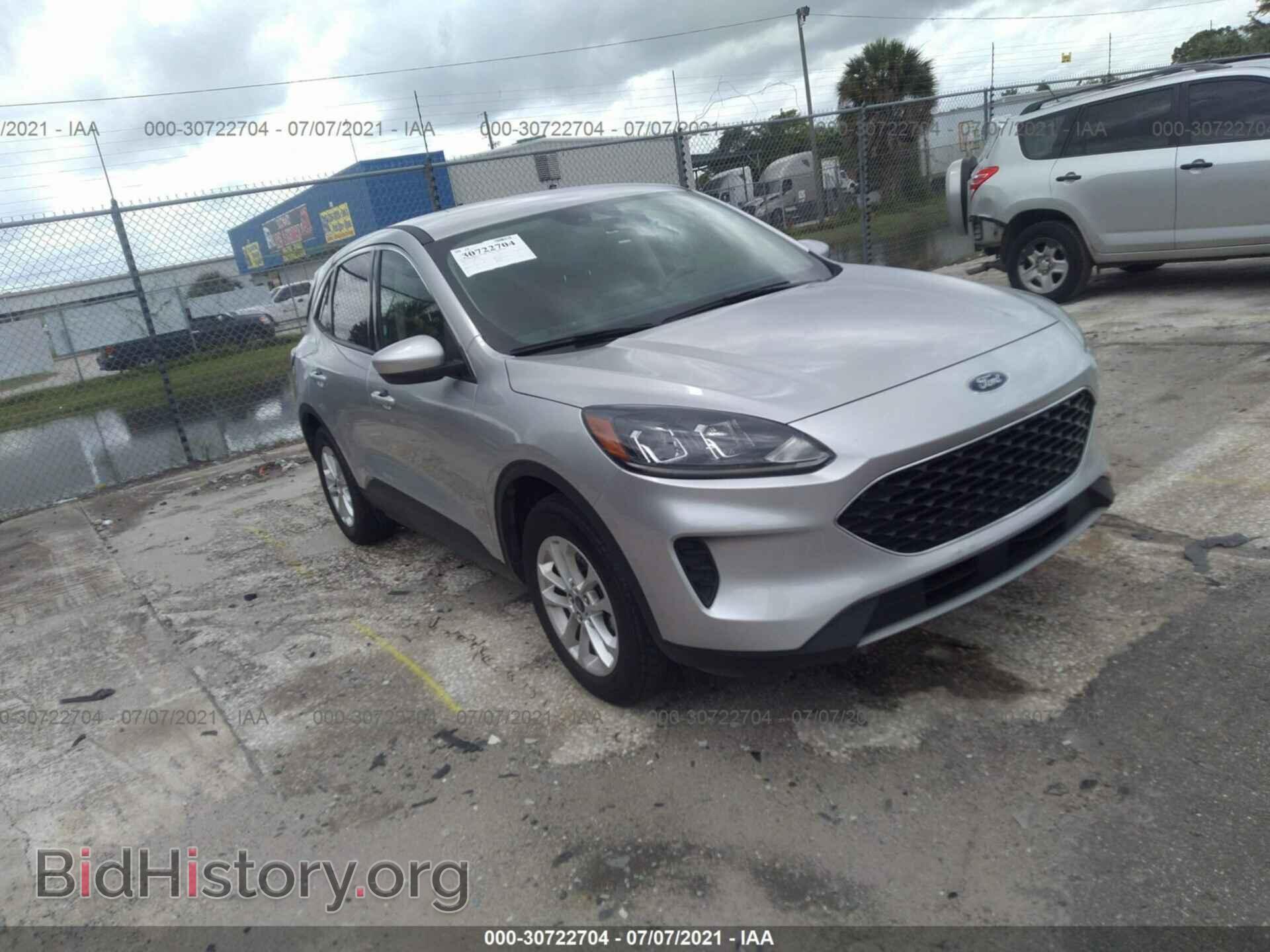 Фотография 1FMCU0G60LUA12475 - FORD ESCAPE 2020