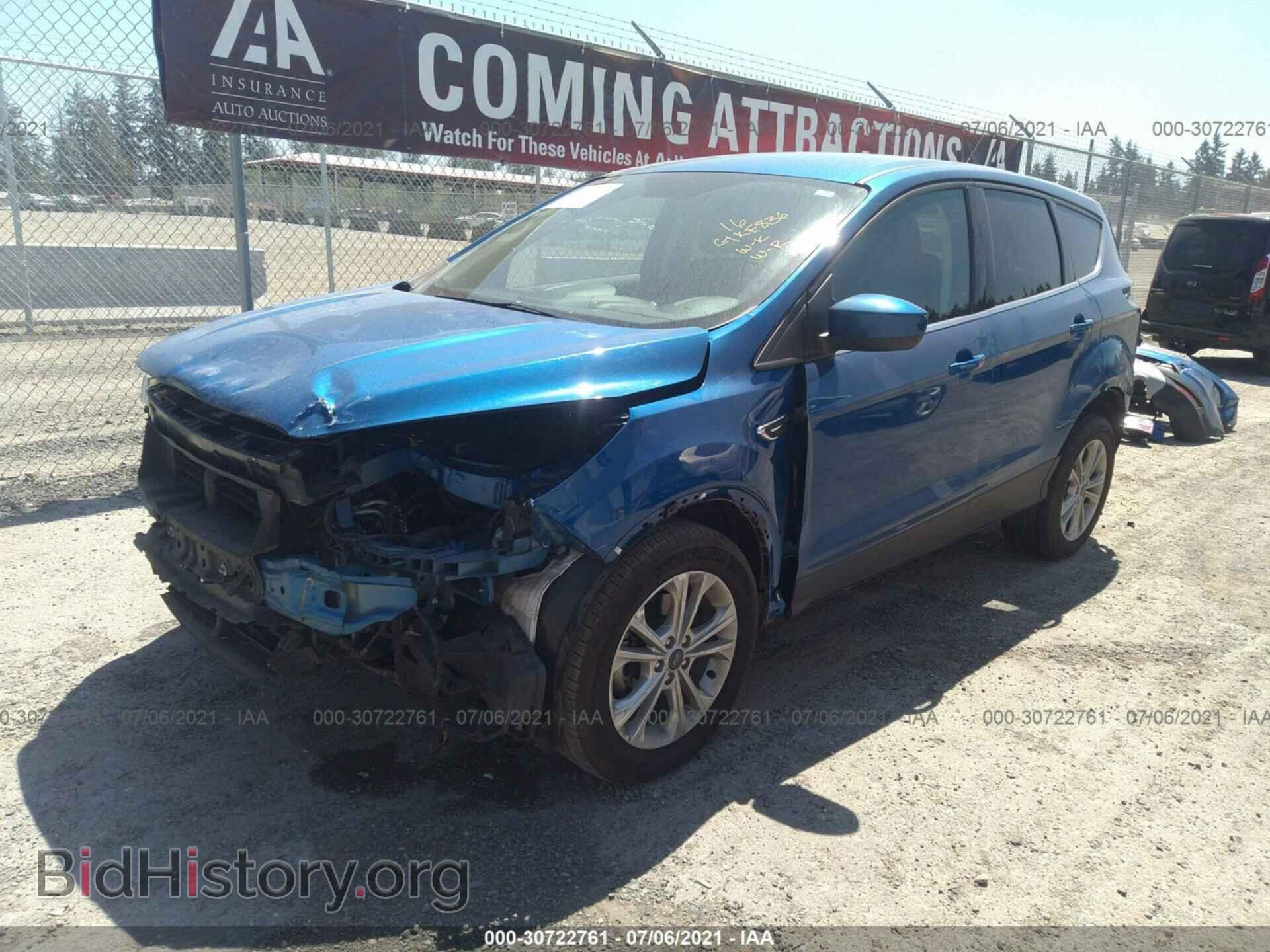 2017 FORD ESCAPE - VIN: 1FMCU0GD9HUC55112 - Фото 2