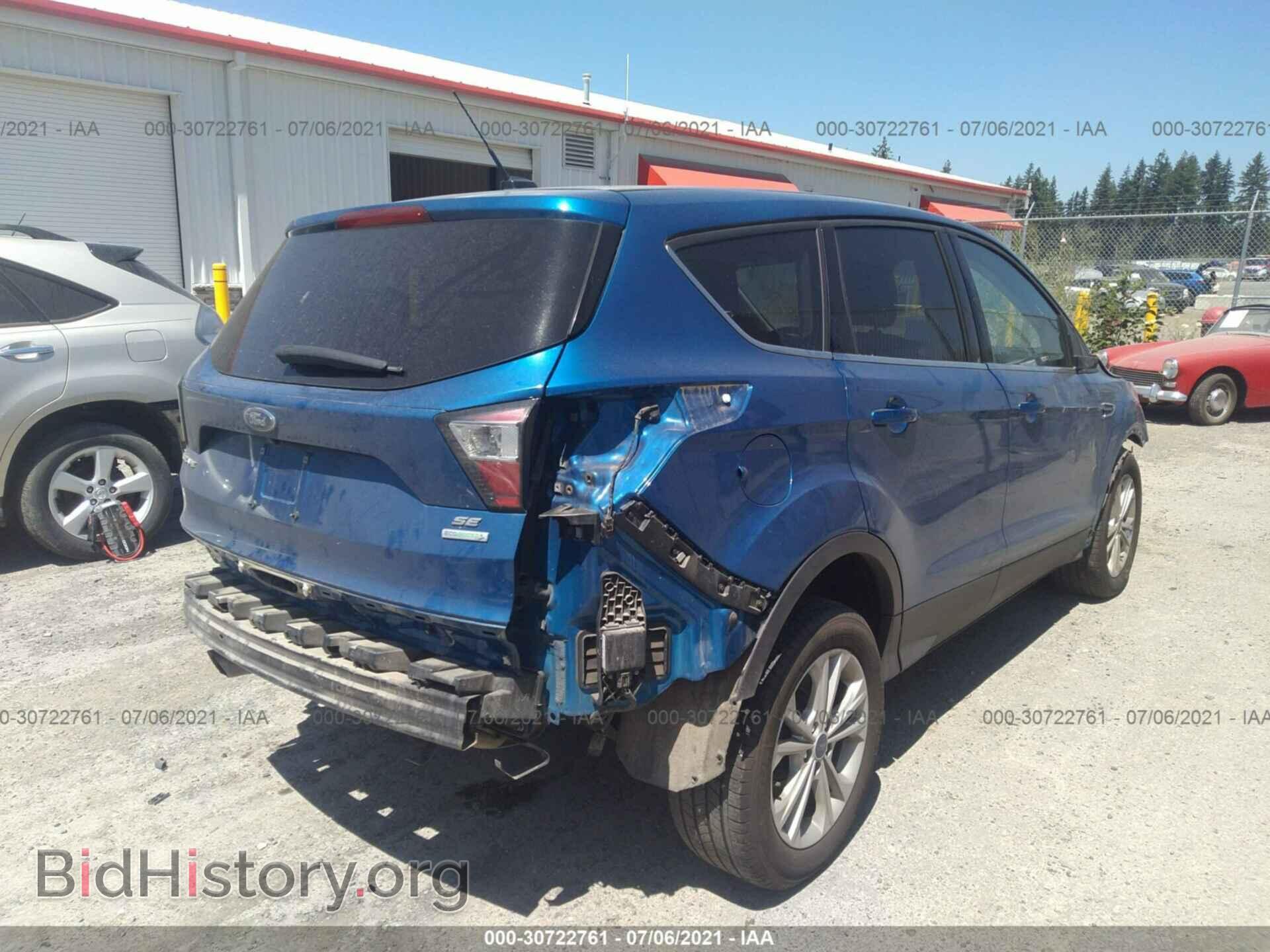 2017 FORD ESCAPE - VIN: 1FMCU0GD9HUC55112 - Фото 4