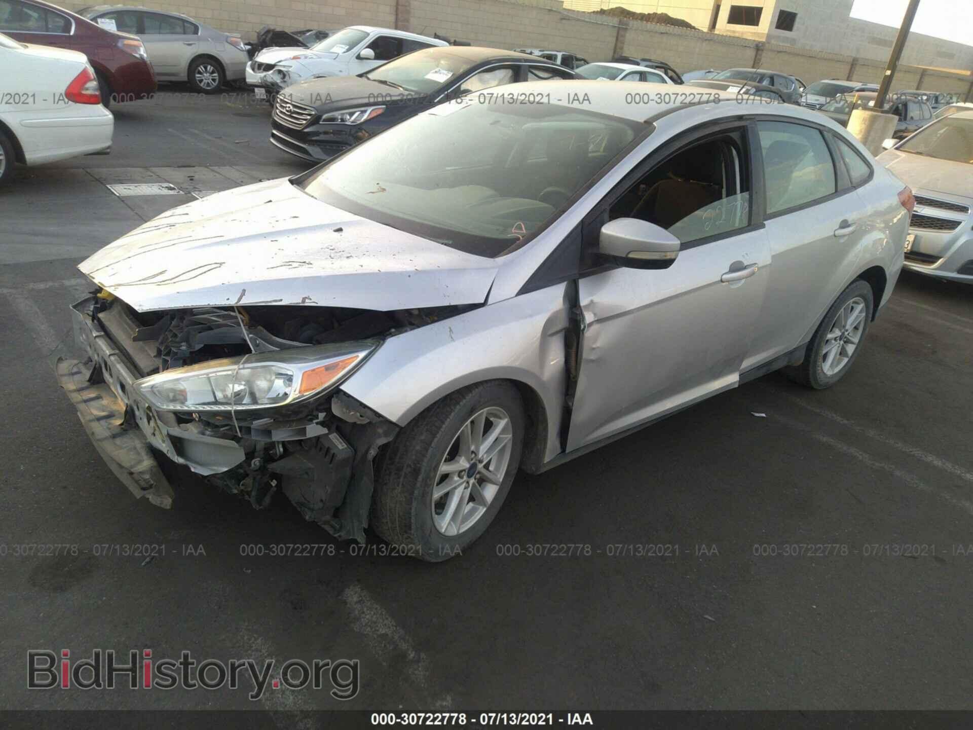2015 FORD FOCUS - VIN: 1FADP3F2XFL314677 - Фото 2