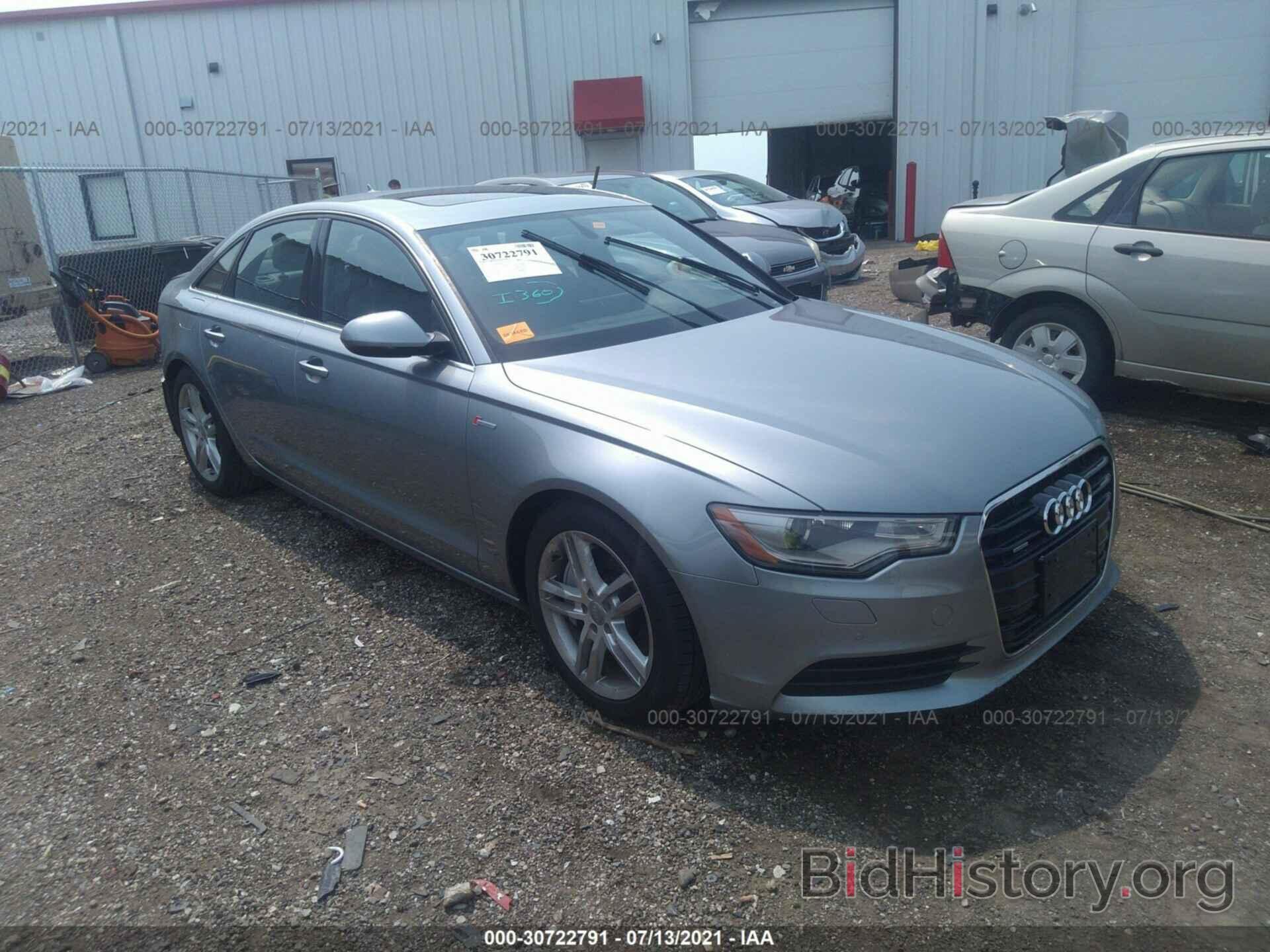 Photo WAUGGAFC0CN149451 - AUDI A6 2012