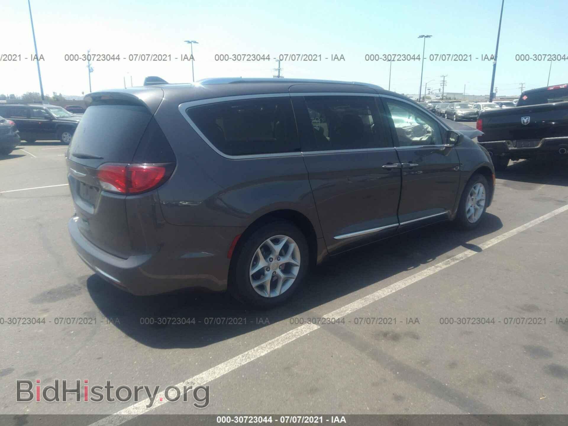2019 CHRYSLER PACIFICA - VIN: 2C4RC1BG2KR570380 - Фото 4