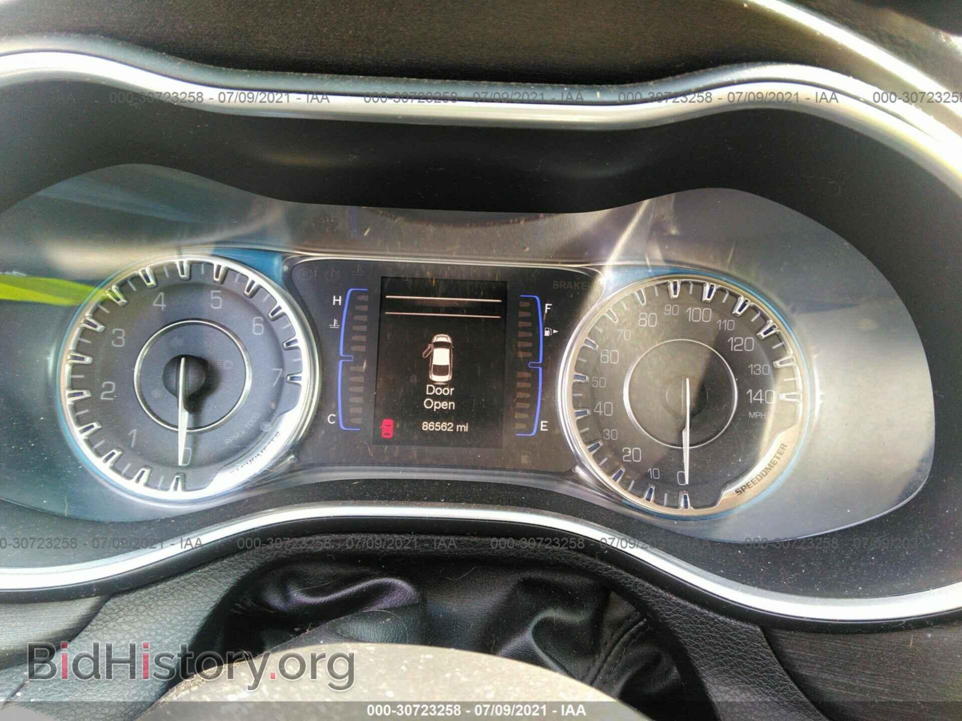 2016 CHRYSLER 200 - VIN: 1C3CCCAB7GN126573 - Фото 7