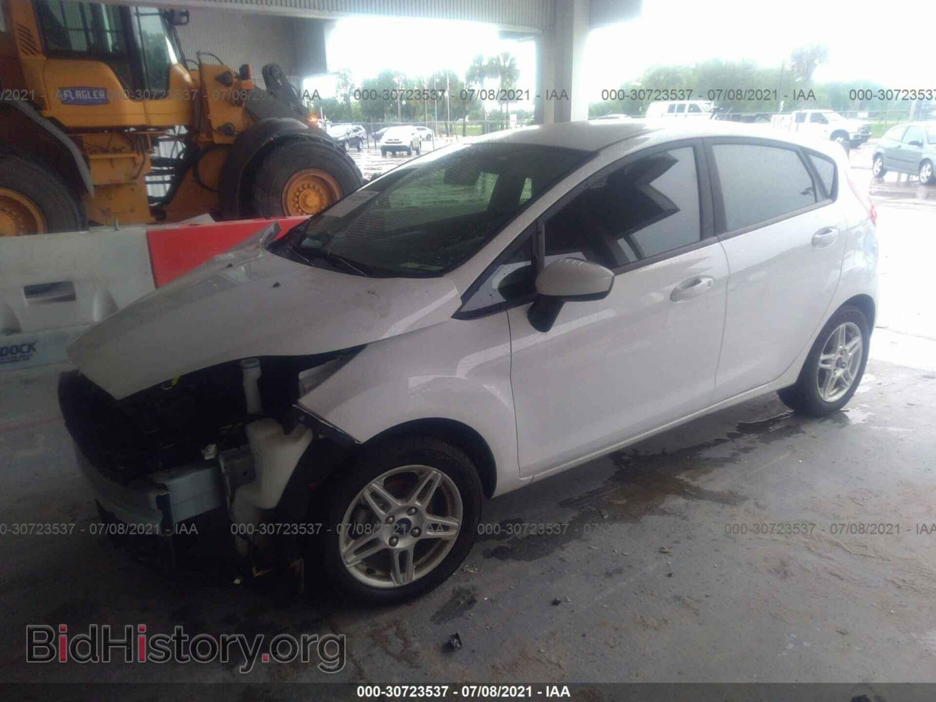 2019 FORD FIESTA - VIN: 3FADP4EJ2KM127165 - Фото 2