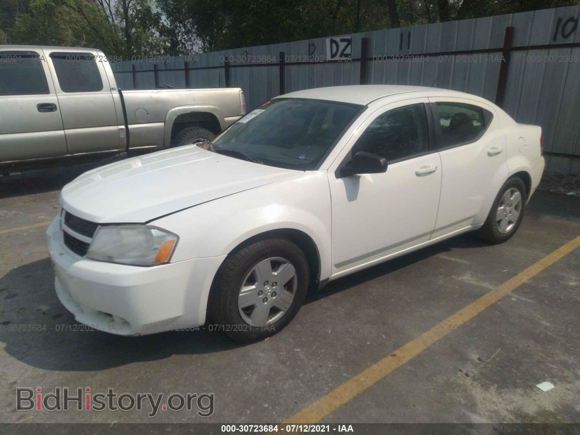 2010 DODGE AVENGER - VIN: 1B3CC4FB3AN222445 - Фото 2