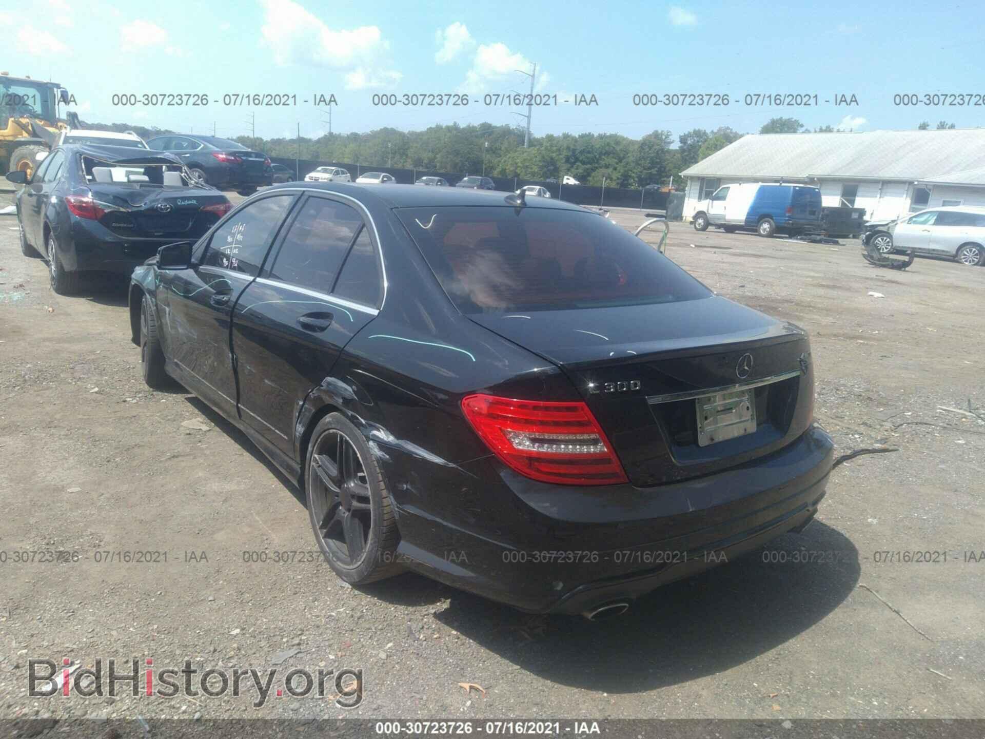 2012 MERCEDES-BENZ C-CLASS - VIN: wddgf8bb5ca649260 - Фото 3