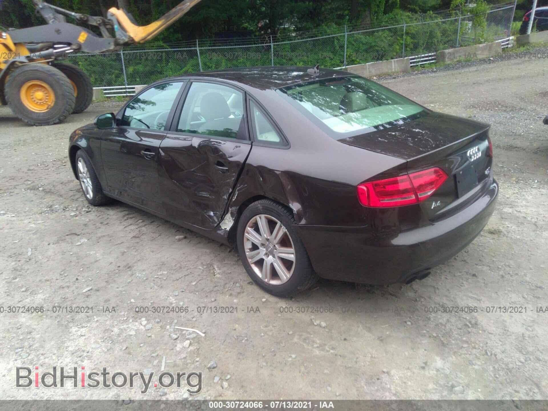 2011 AUDI A4 - VIN: WAUBFAFL1BN010666 - Фото 3