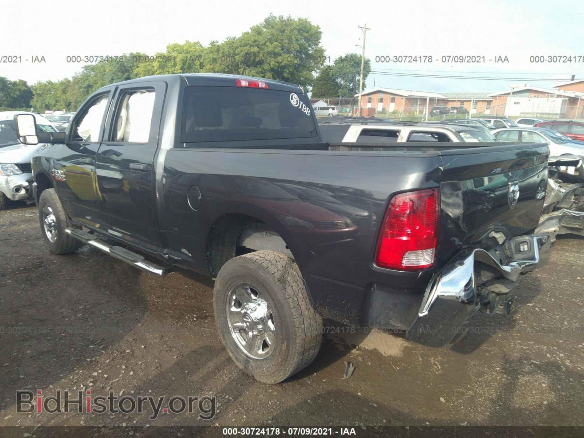 2017 RAM 2500 - VIN: 3C6UR5CL1HG538523 - Фото 3