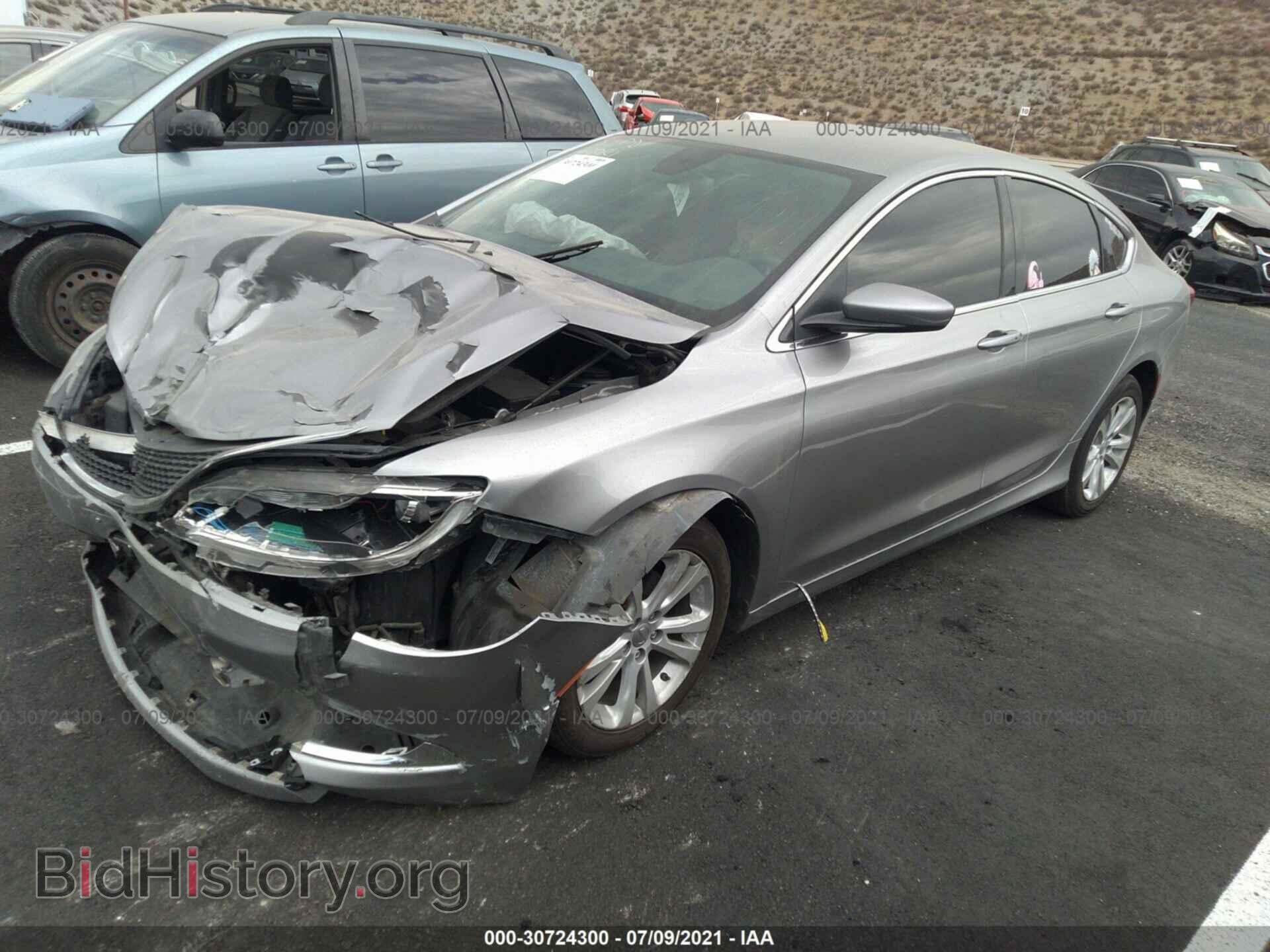 2015 CHRYSLER 200 - VIN: 1C3CCCAB4FN740902 - Photo 2