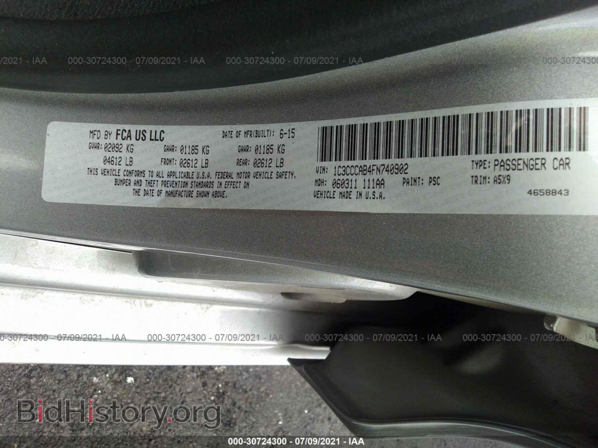 2015 CHRYSLER 200 - VIN: 1C3CCCAB4FN740902 - Photo 9