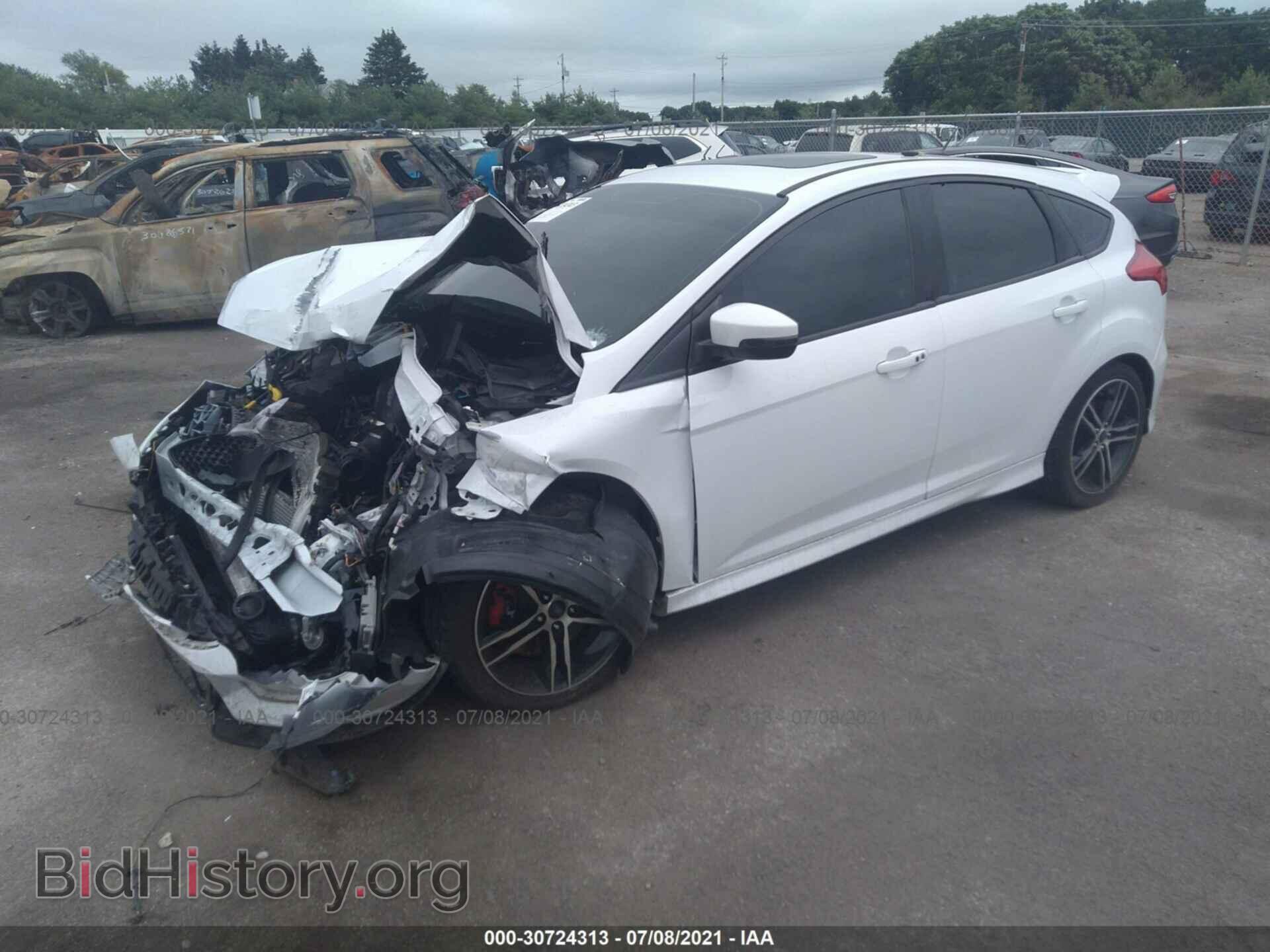 2016 FORD FOCUS - VIN: 1FADP3L94GL220068 - Photo 2