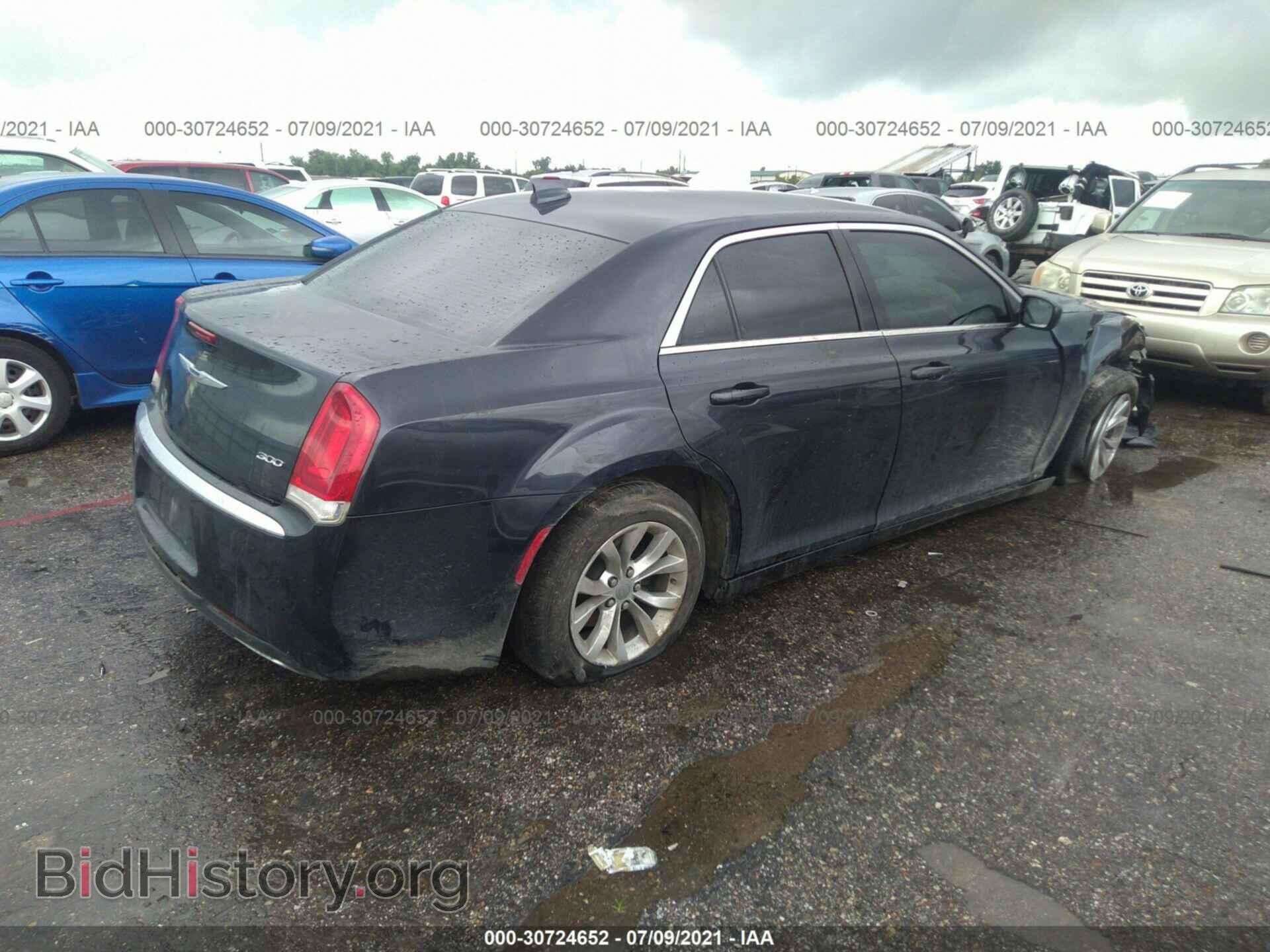 2016 CHRYSLER 300 - VIN: 2C3CCAAG3GH233712 - Фото 4