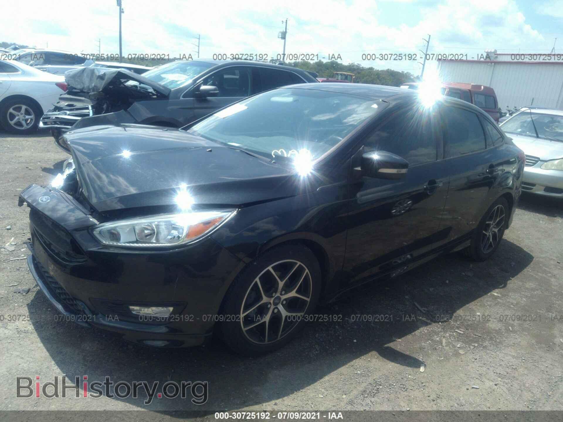 2015 FORD FOCUS - VIN: 1FADP3F22FL366336 - Photo 2