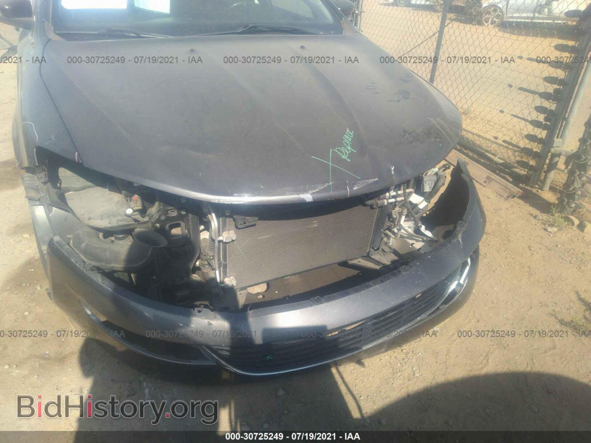 2015 CHRYSLER 200 - VIN: 1C3CCCAB4FN621604 - Фото 6