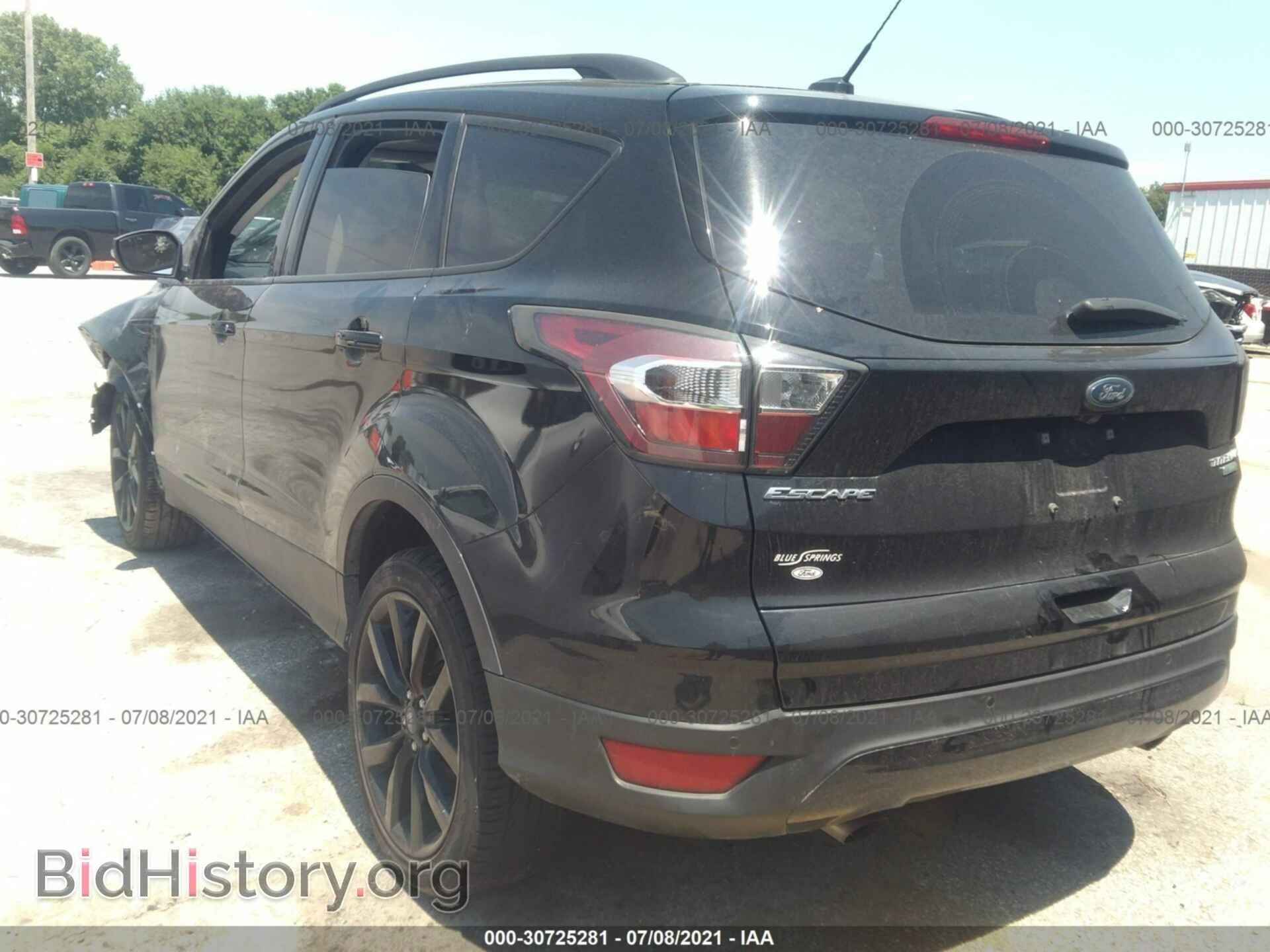 2017 FORD ESCAPE - VIN: 1FMCU0JD0HUB06080 - Photo 3