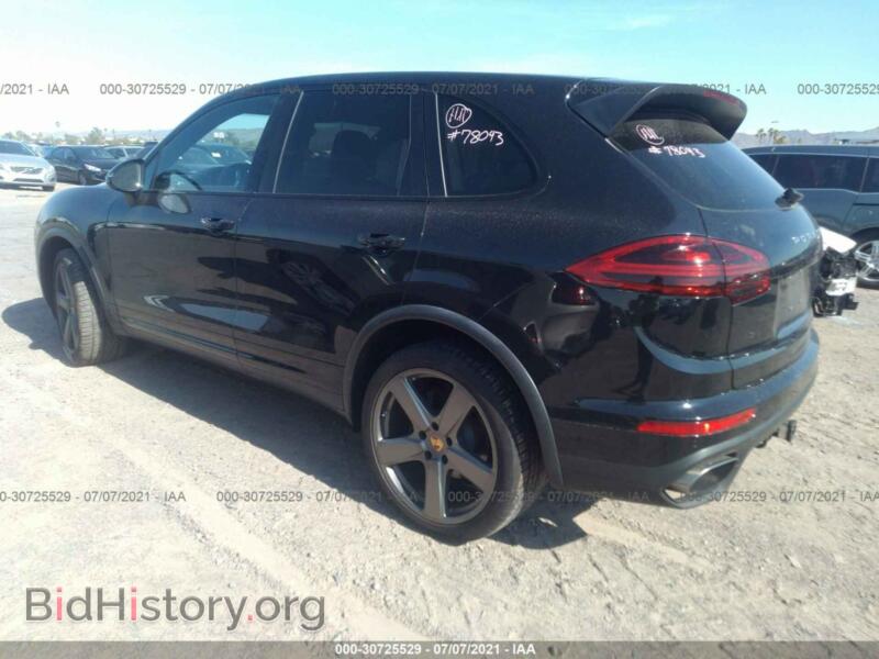 2016 Porsche CAYENNE (VIN WP1AA2A2XGKA16023) — фото 3 из 11