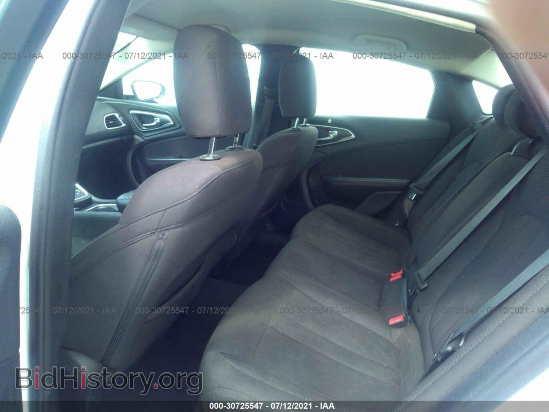2015 CHRYSLER 200 - VIN: 1C3CCCAB6FN620955 - Фото 8