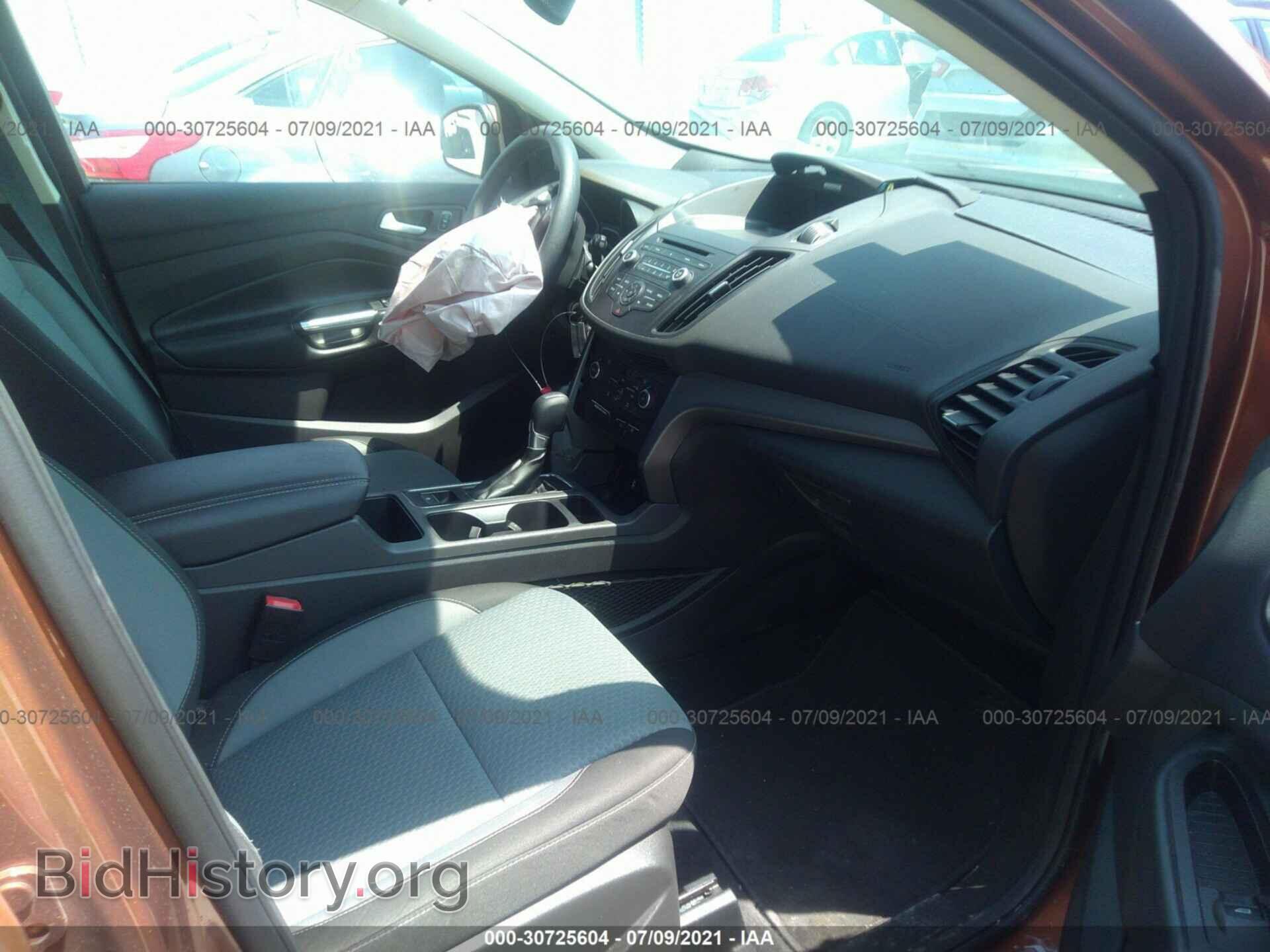 2017 FORD ESCAPE - VIN: 1FMCU0GD8HUA77256 - Фото 5