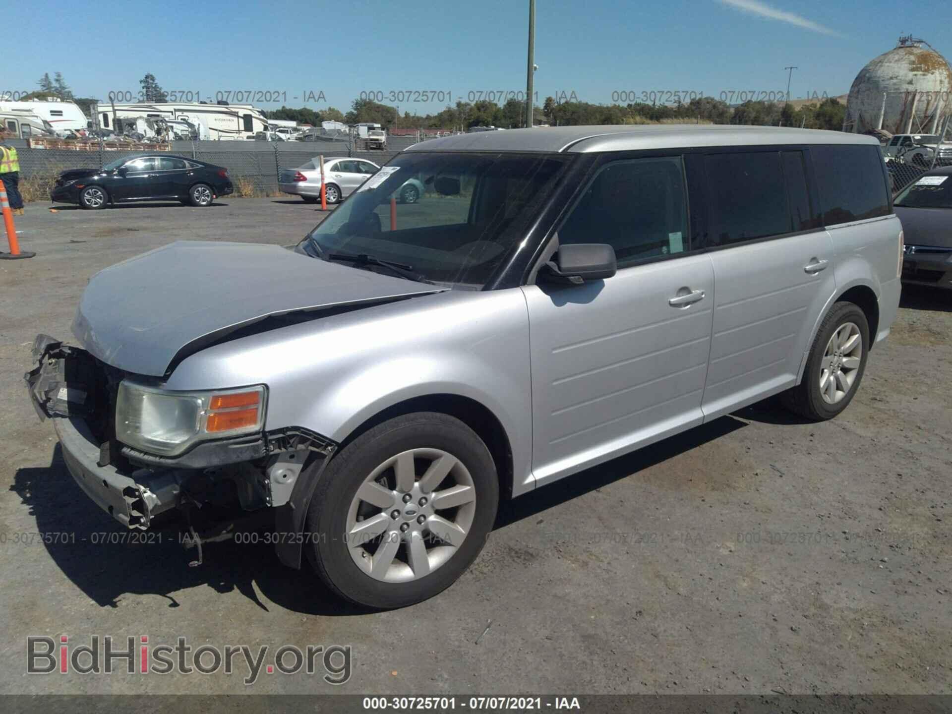2009 FORD FLEX - VIN: 2FMDK51C39BA24236 - Фото 2