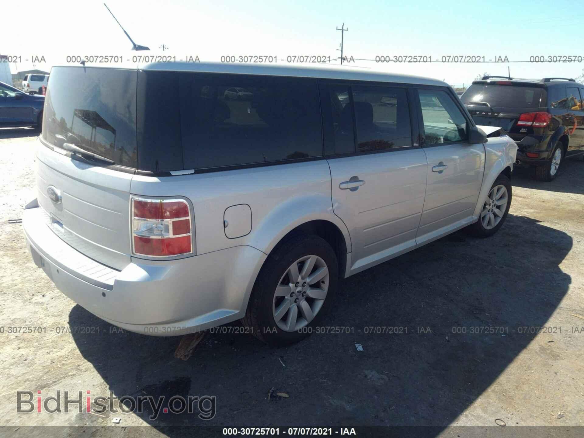 2009 FORD FLEX - VIN: 2FMDK51C39BA24236 - Фото 4