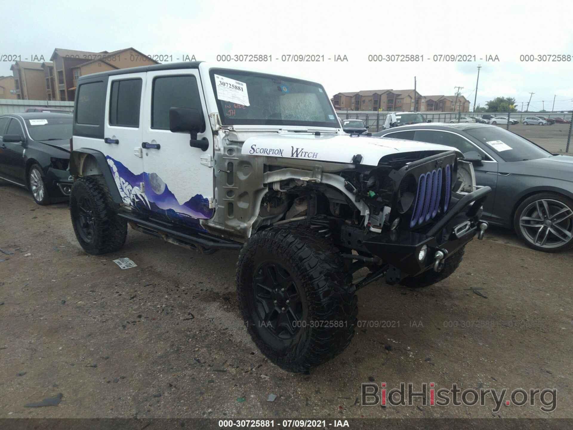 Фотография 1C4BJWDG7HL558941 - JEEP WRANGLER UNLIMITED 2017