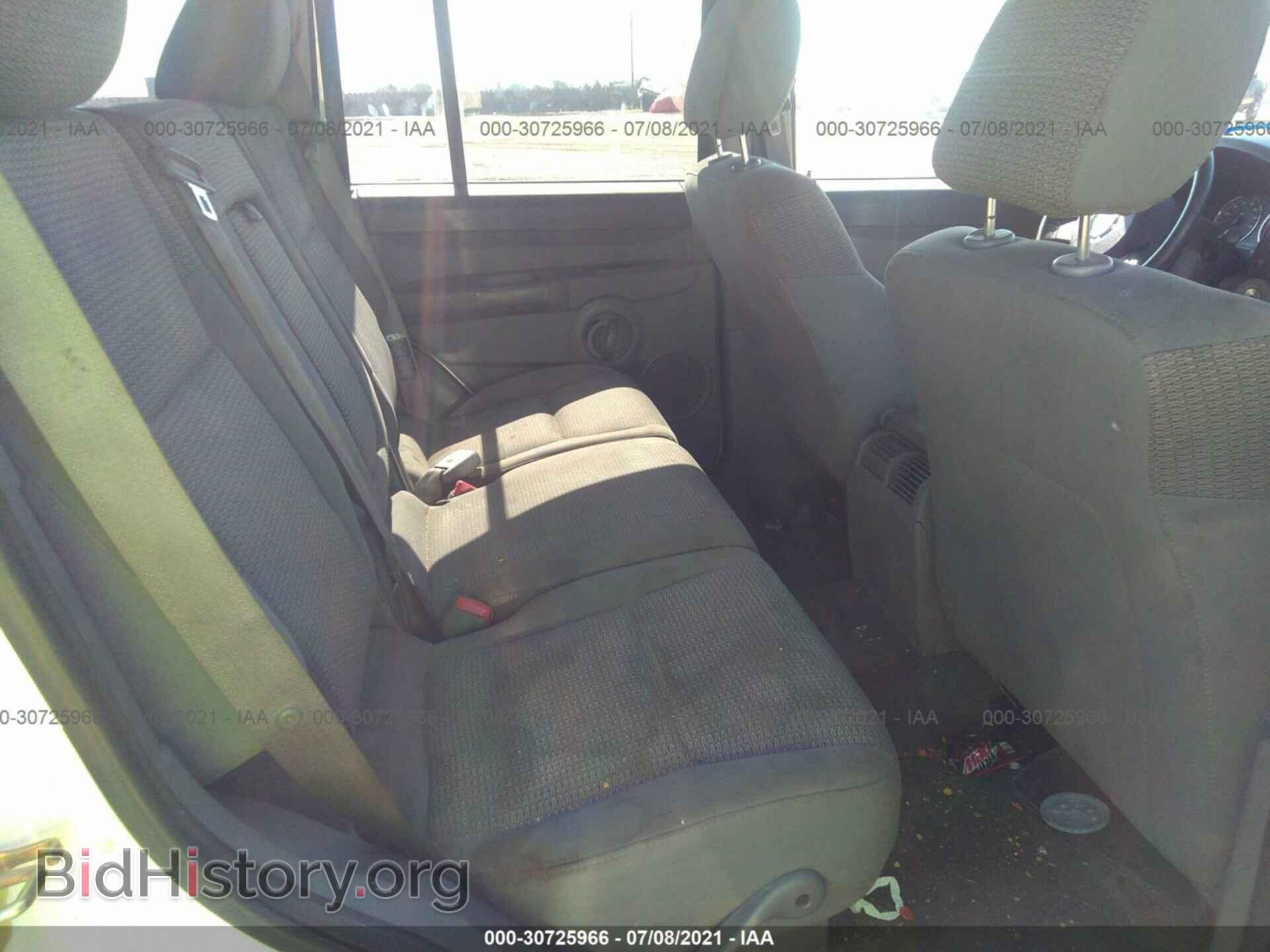 2006 JEEP COMMANDER - VIN: 1J8HG48K96C328058 - Фото 8