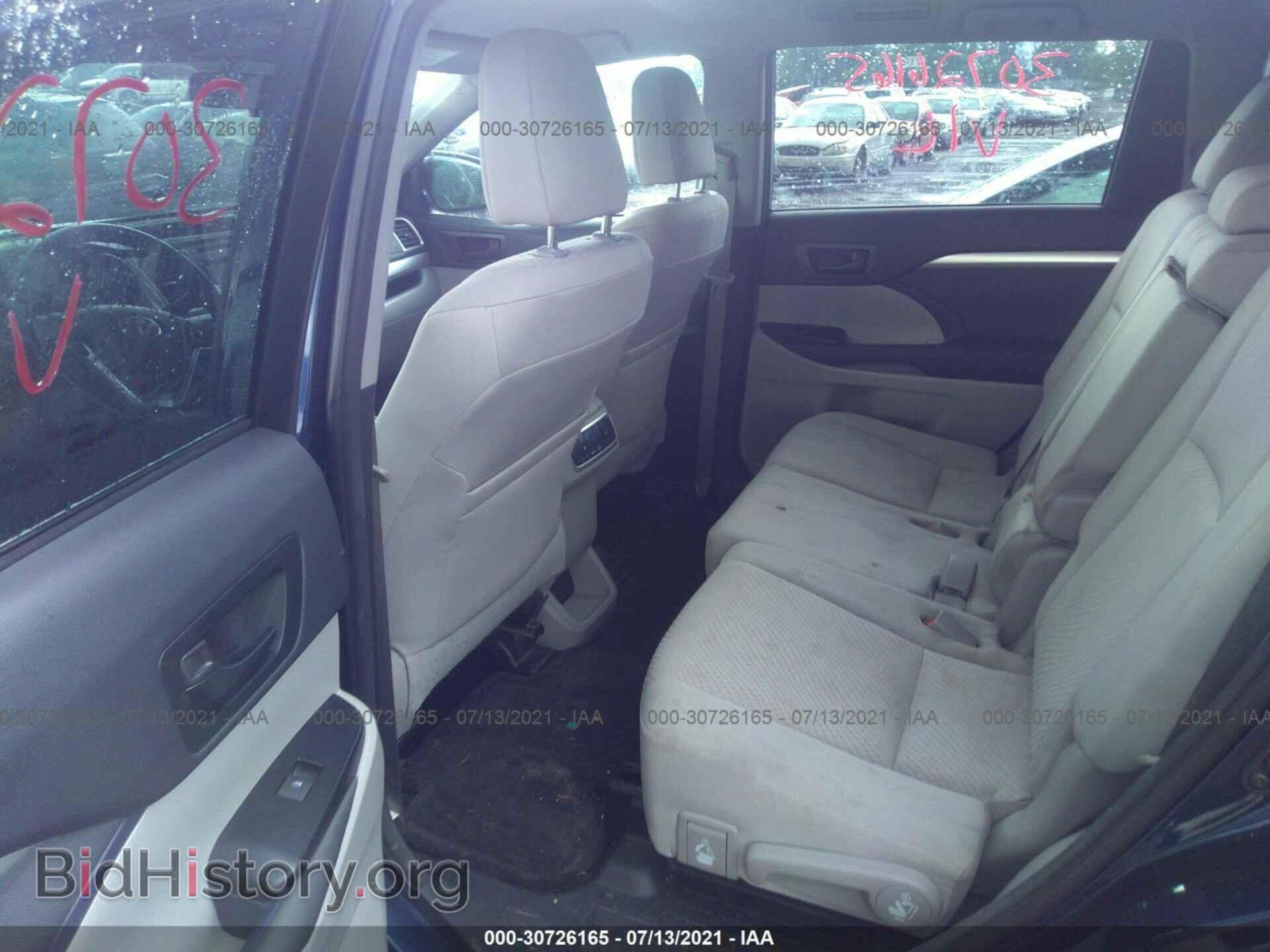 2015 TOYOTA HIGHLANDER - VIN: 5TDBKRFH7FS073473 - Фото 8