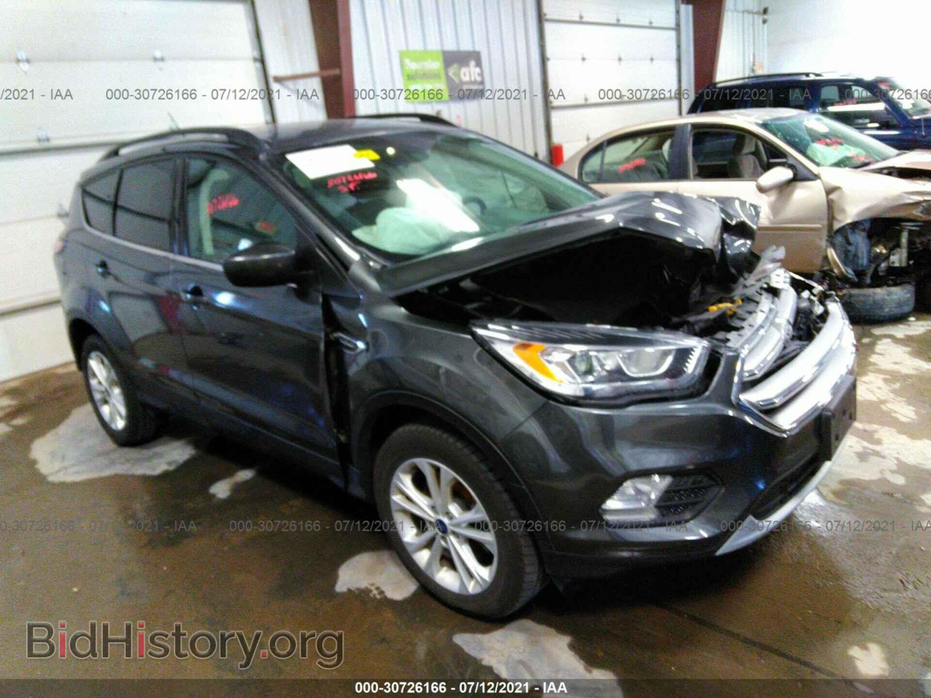 Фотография 1FMCU9GD2HUD74060 - FORD ESCAPE 2017