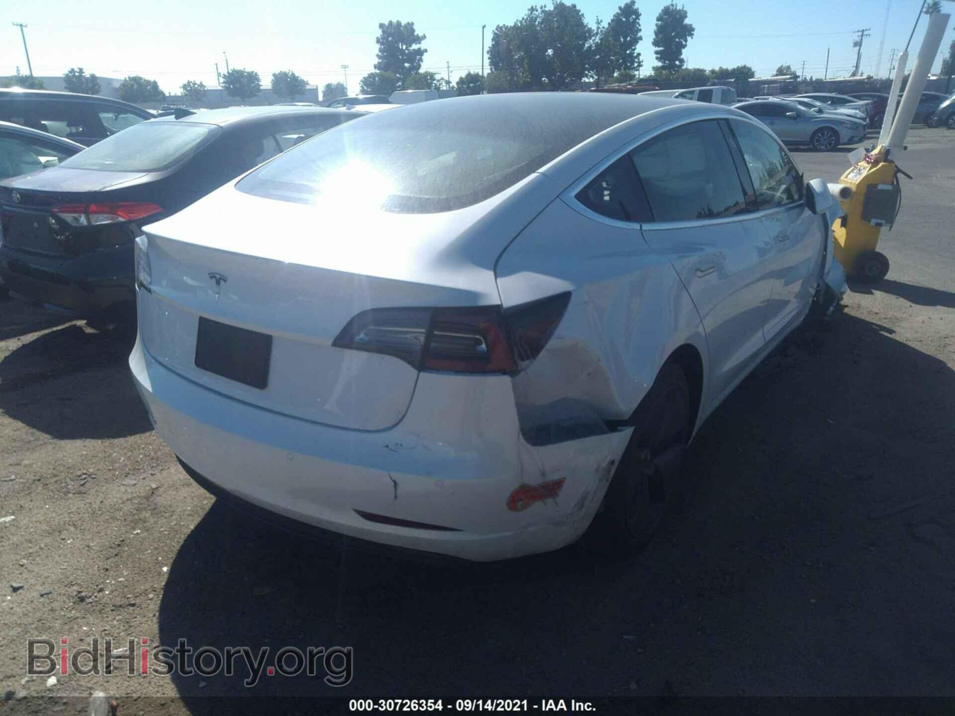 2020 TESLA MODEL 3 - VIN: 5YJ3E1EA6LF670020 - Фото 4