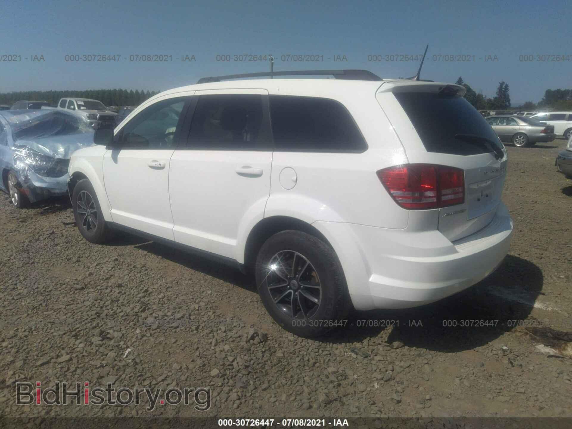 2018 DODGE JOURNEY - VIN: 3C4PDCAB8JT519600 - Фото 3
