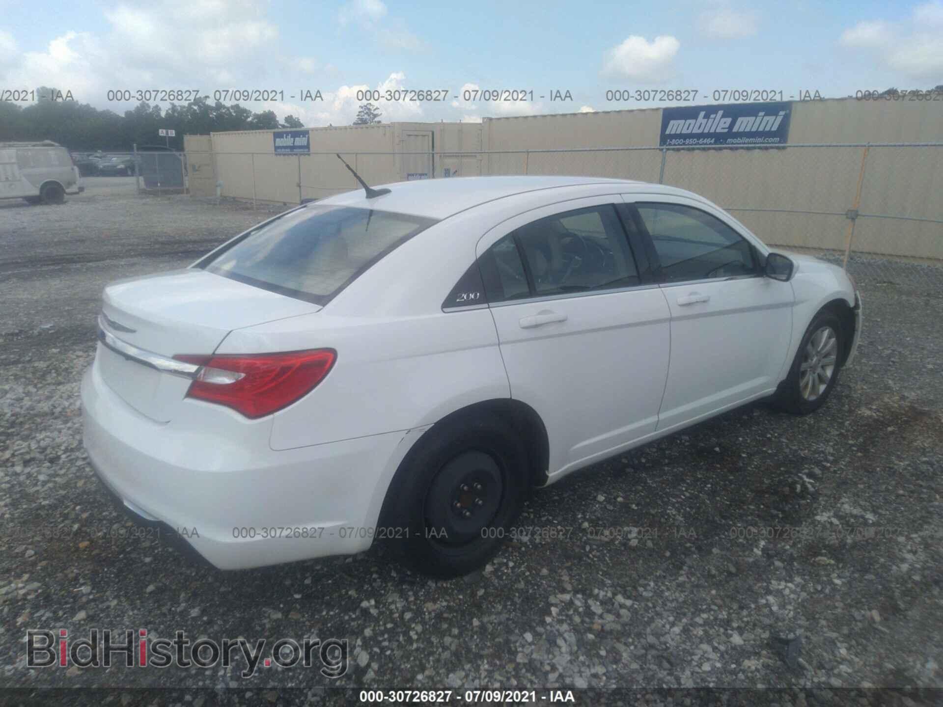 2013 CHRYSLER 200 - VIN: 1C3CCBBB1DN765875 - Photo 4