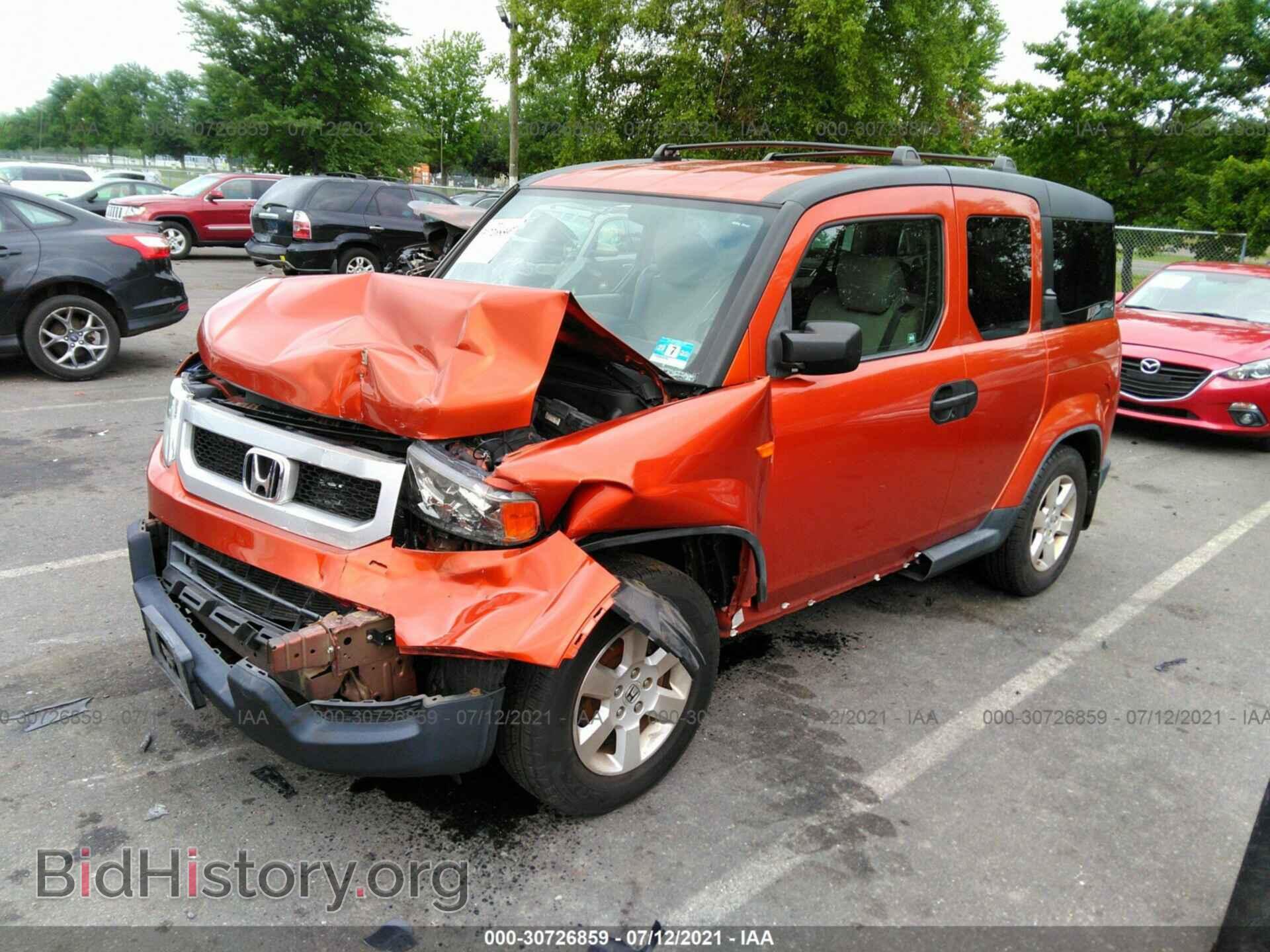 2011 HONDA ELEMENT - VIN: 5J6YH2H77BL004812 - Фото 2