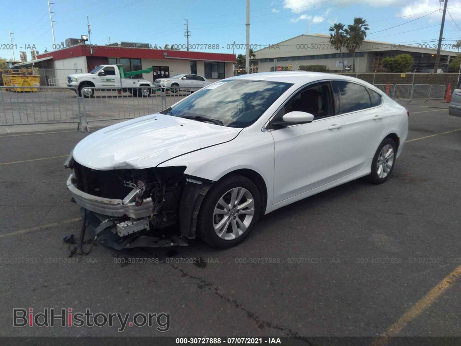 2016 CHRYSLER 200 - VIN: 1C3CCCAB4GN143380 - Фото 2