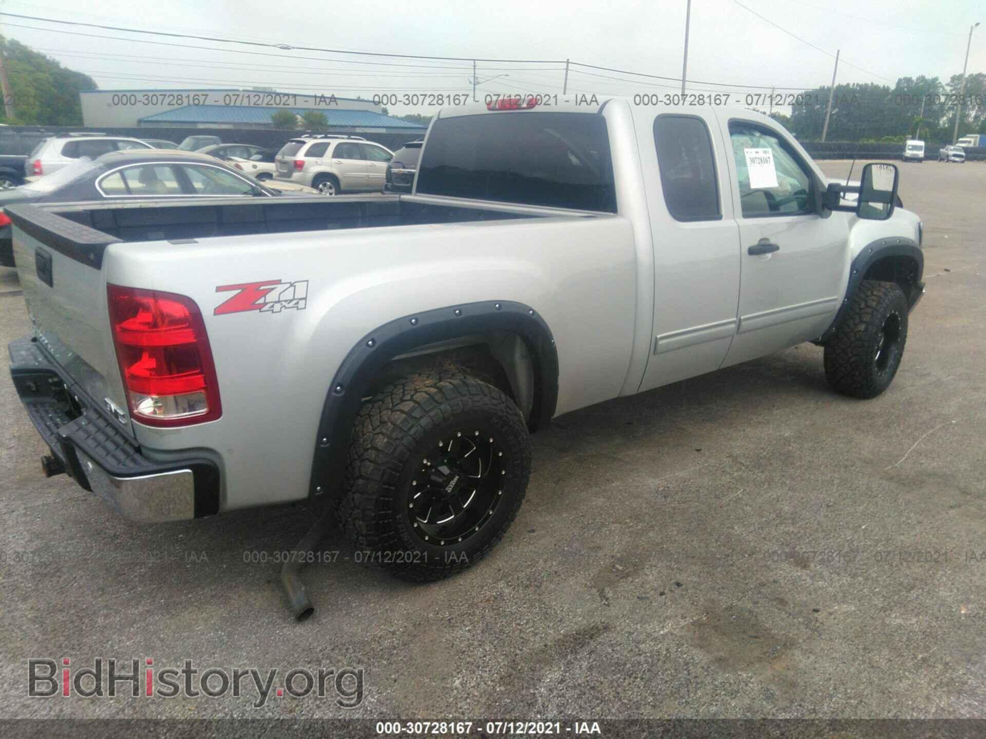 2011 GMC SIERRA 1500 - VIN: 1GTR2VE32BZ110662 - Фото 4