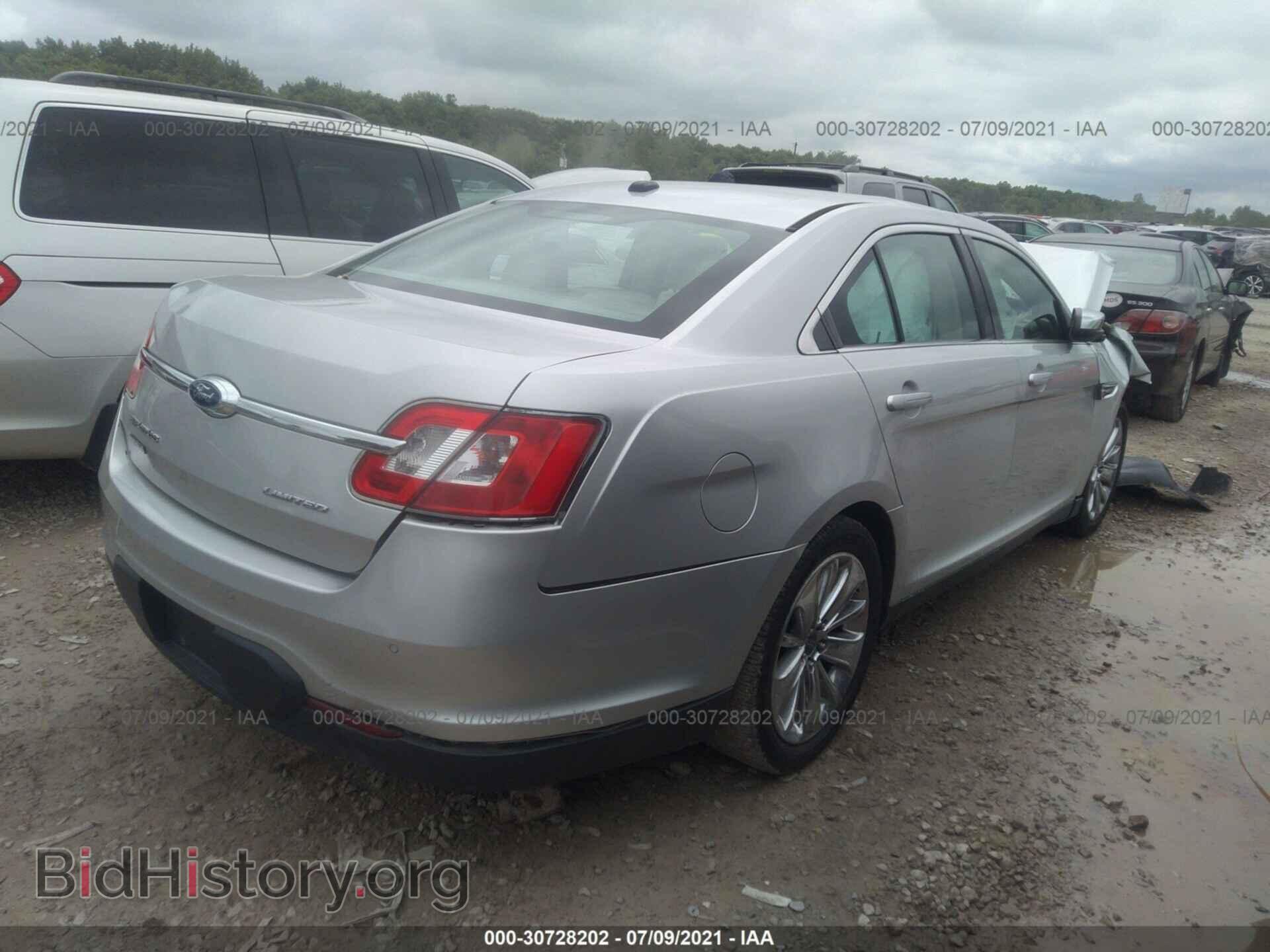 2012 FORD TAURUS - VIN: 1FAHP2FW8CG110723 - Photo 4