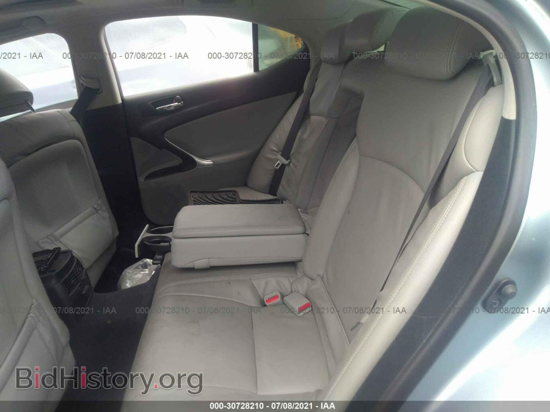 2008 LEXUS IS 250 - VIN: JTHCK262982022976 - Фото 8