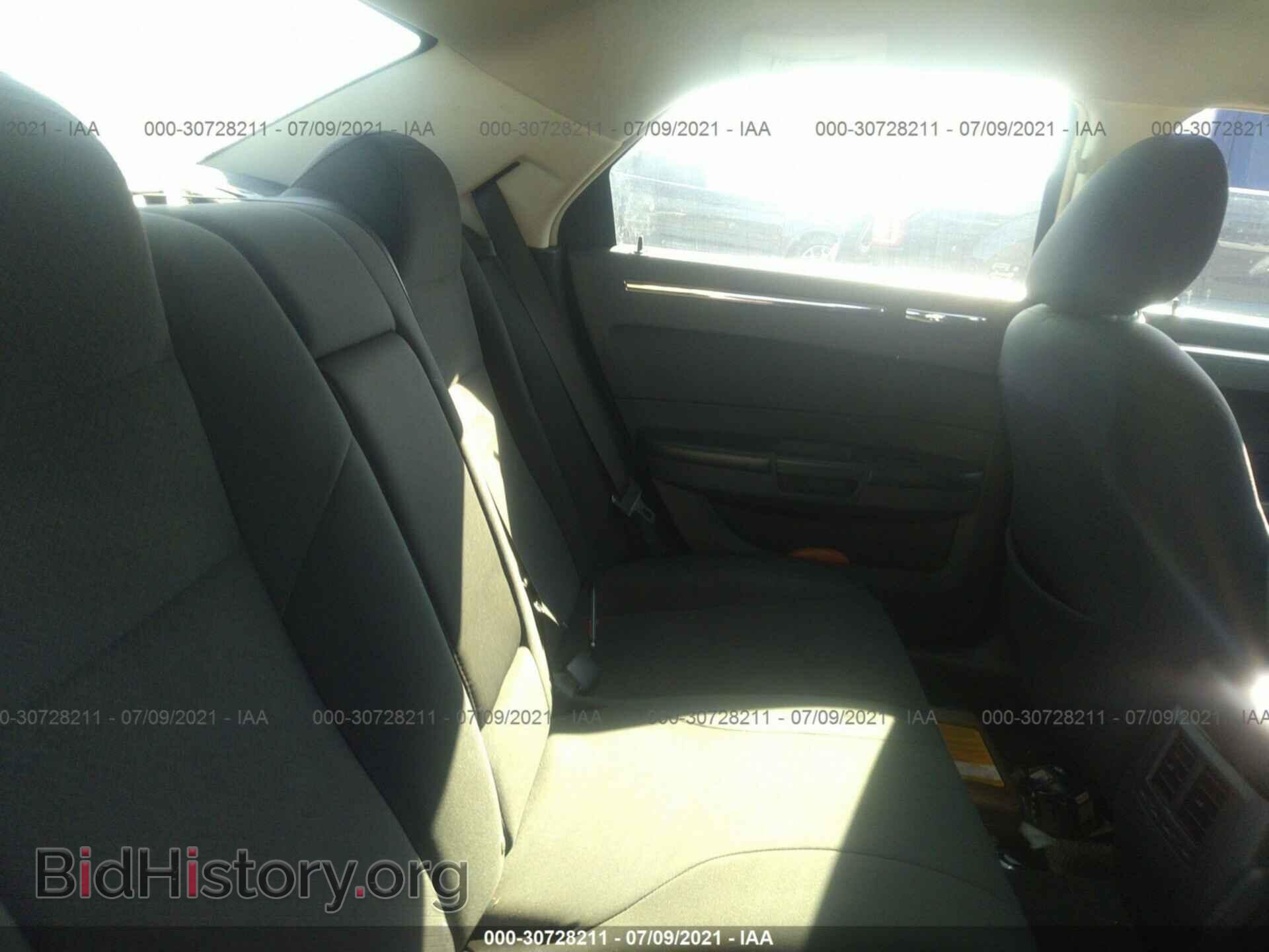 2009 CHRYSLER 300 - VIN: 2C3KA43D59H575431 - Фото 8
