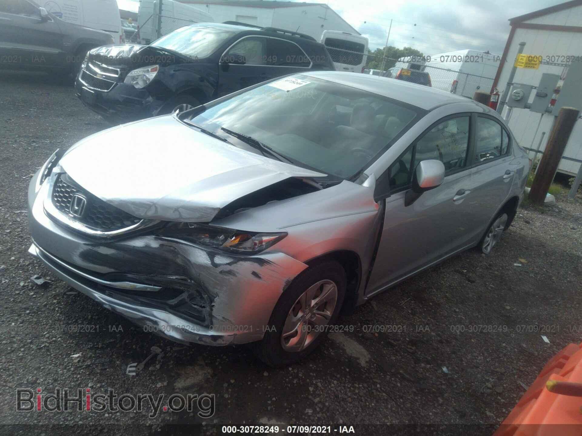 2013 HONDA CIVIC SDN - VIN: 2HGFB2F59DH574084 - Фото 2