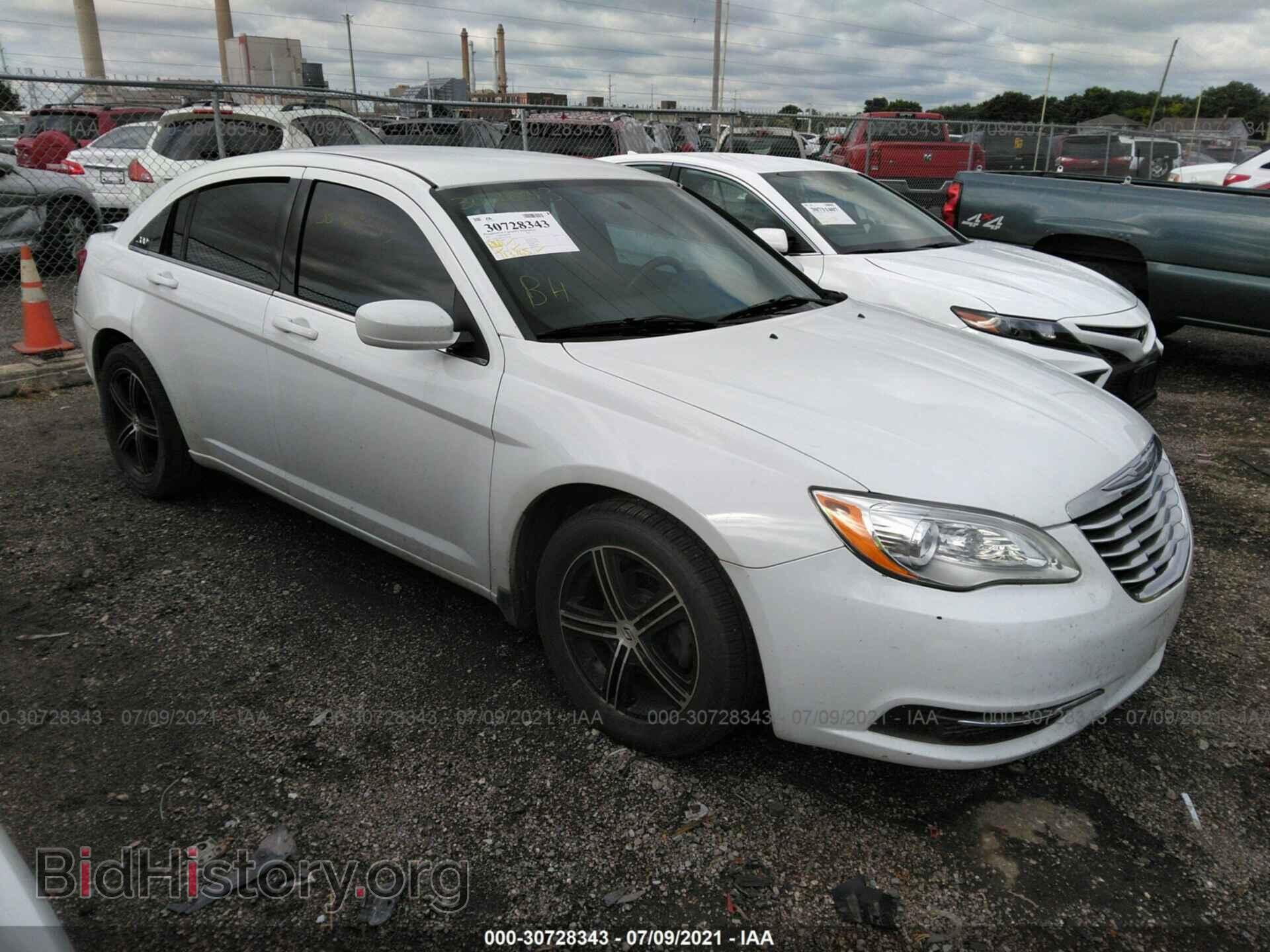 Фотография 1C3CCBBG5EN106002 - CHRYSLER 200 2014