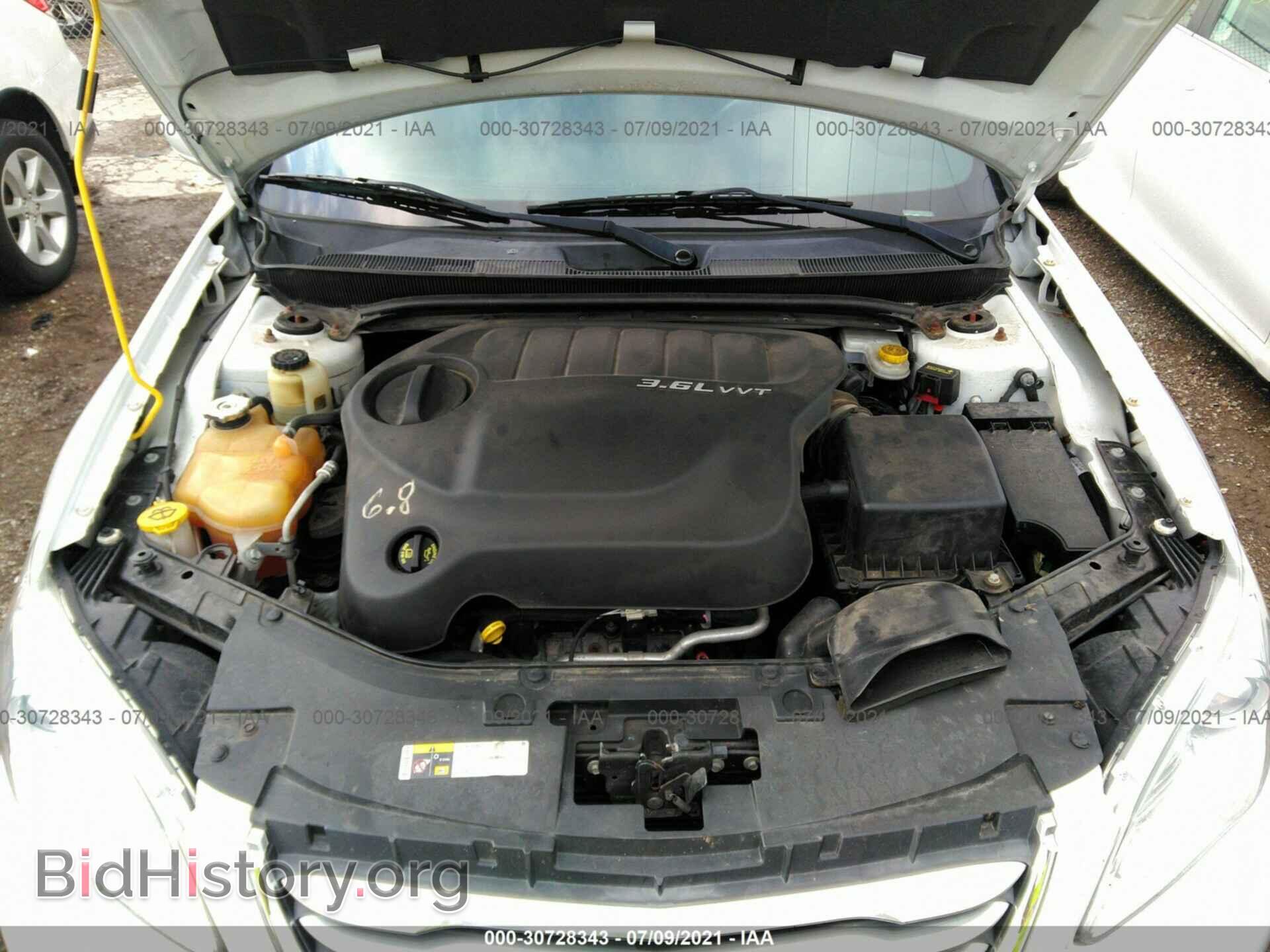 2014 CHRYSLER 200 - VIN: 1C3CCBBG5EN106002 - Фото 10