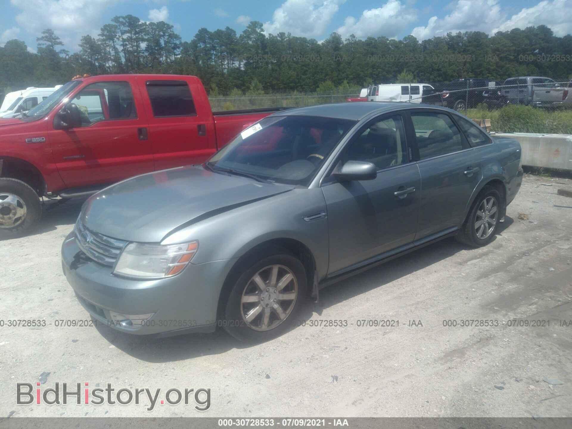 2008 FORD TAURUS - VIN: 1FAHP24W88G132246 - Фото 2
