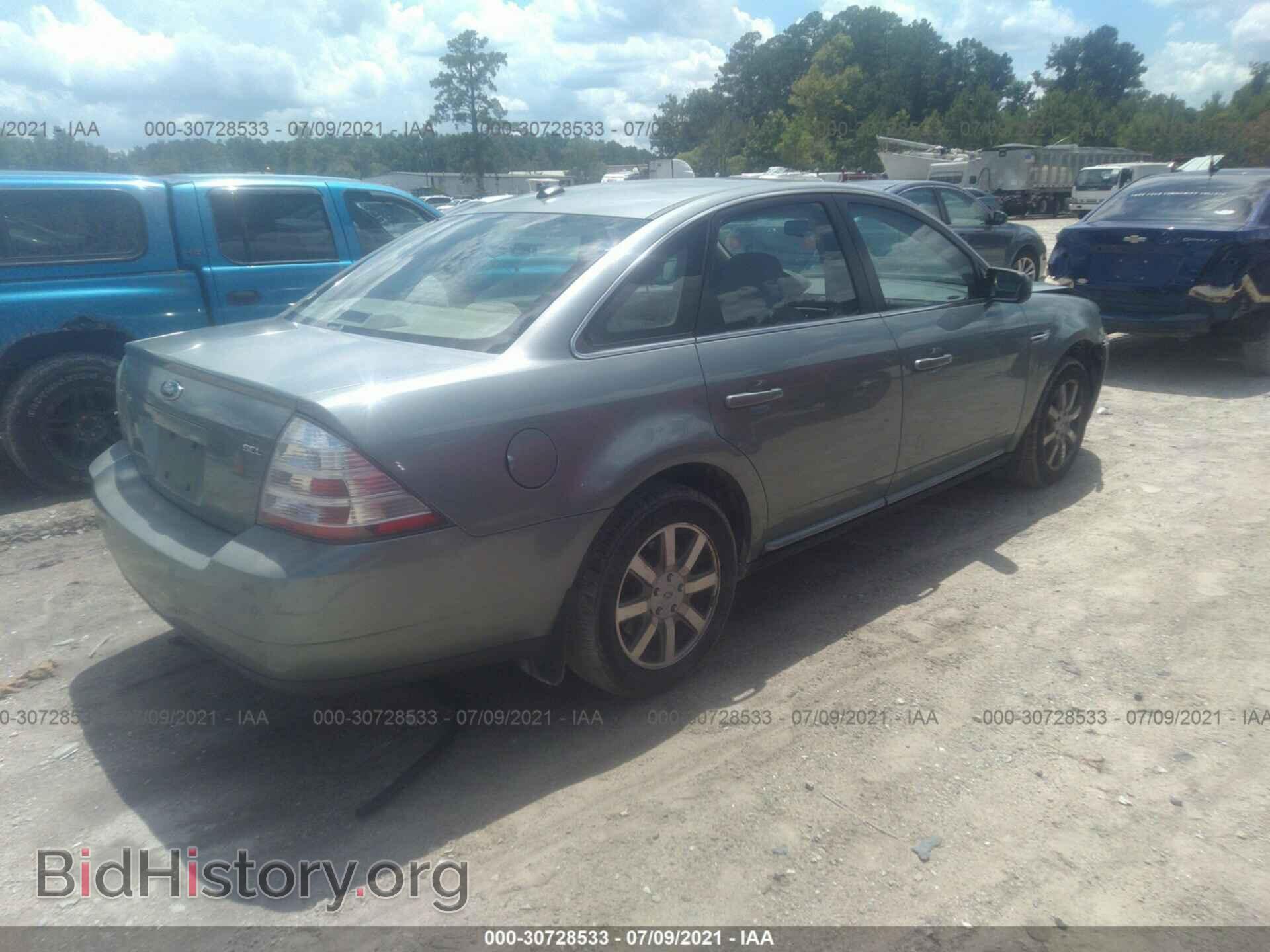 2008 FORD TAURUS - VIN: 1FAHP24W88G132246 - Фото 4