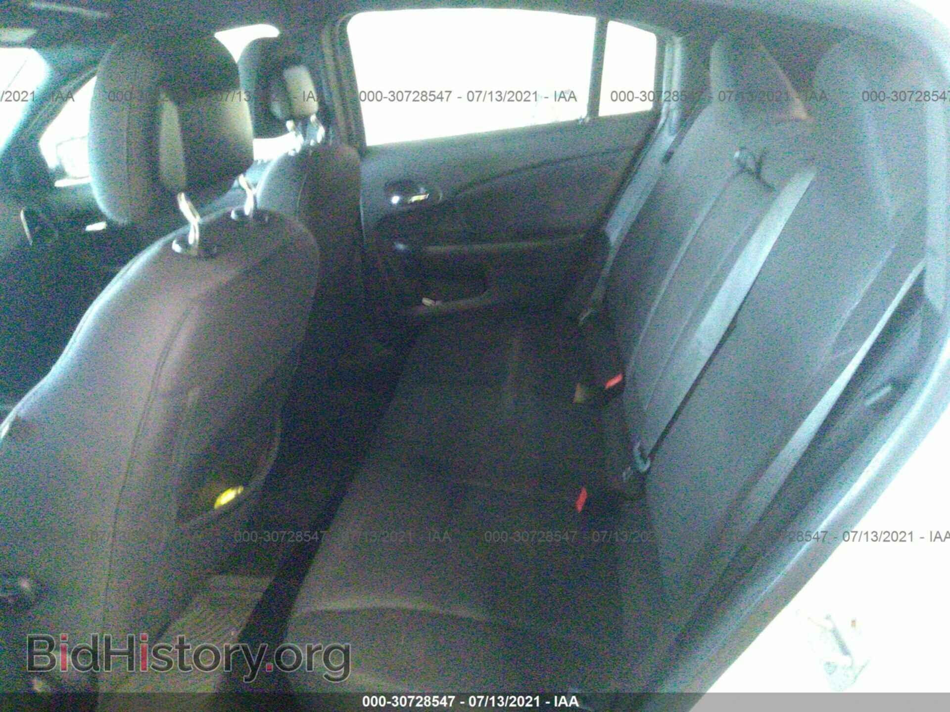 2012 CHRYSLER 200 - VIN: 1C3CCBAB0CN318034 - Фото 8