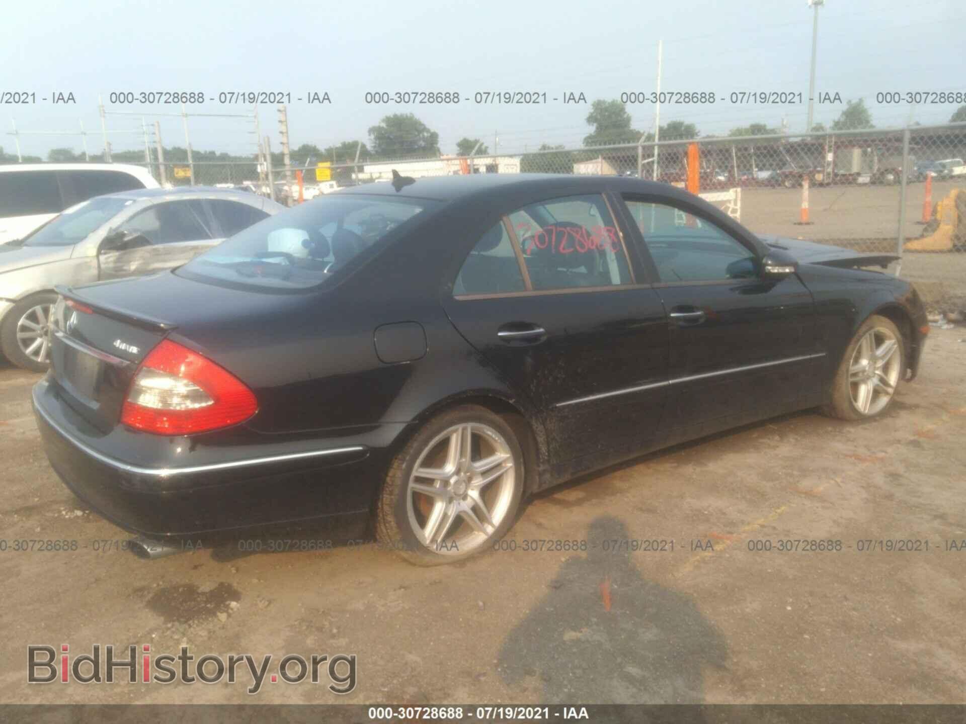 2008 MERCEDES-BENZ E-CLASS - VIN: WDBUF87X88B317184 - Фото 4
