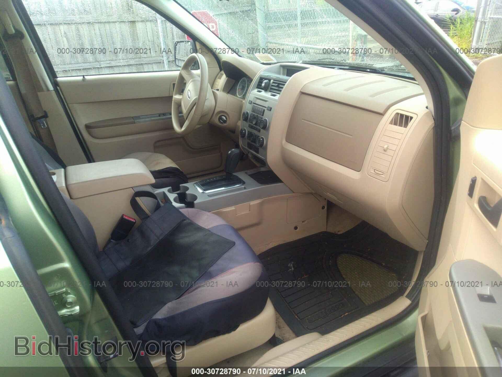 2008 FORD ESCAPE - VIN: 1FMCU93138KC18780 - Фото 5