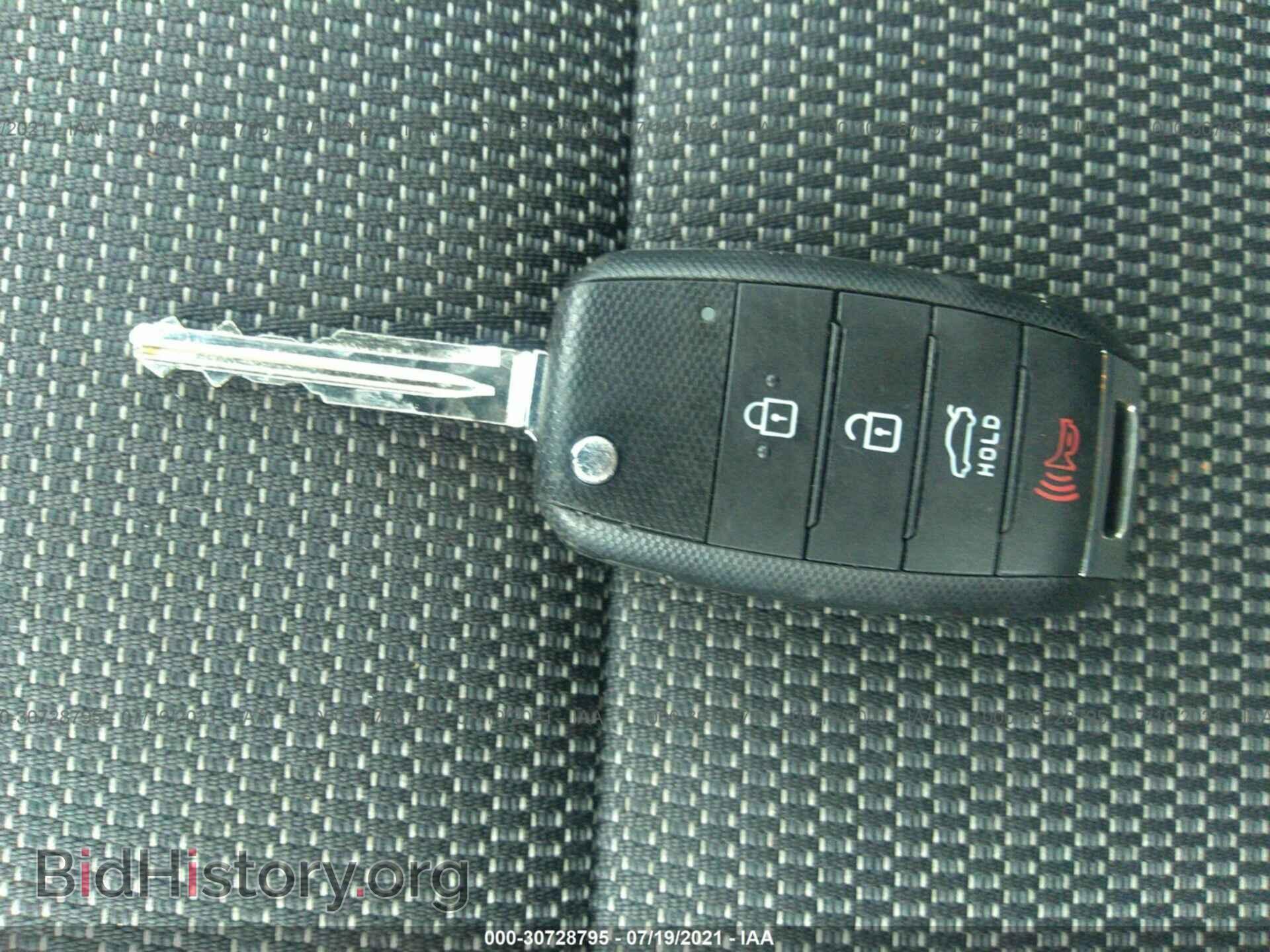 2017 KIA FORTE - VIN: 3KPFK4A76HE141990 - Photo 11