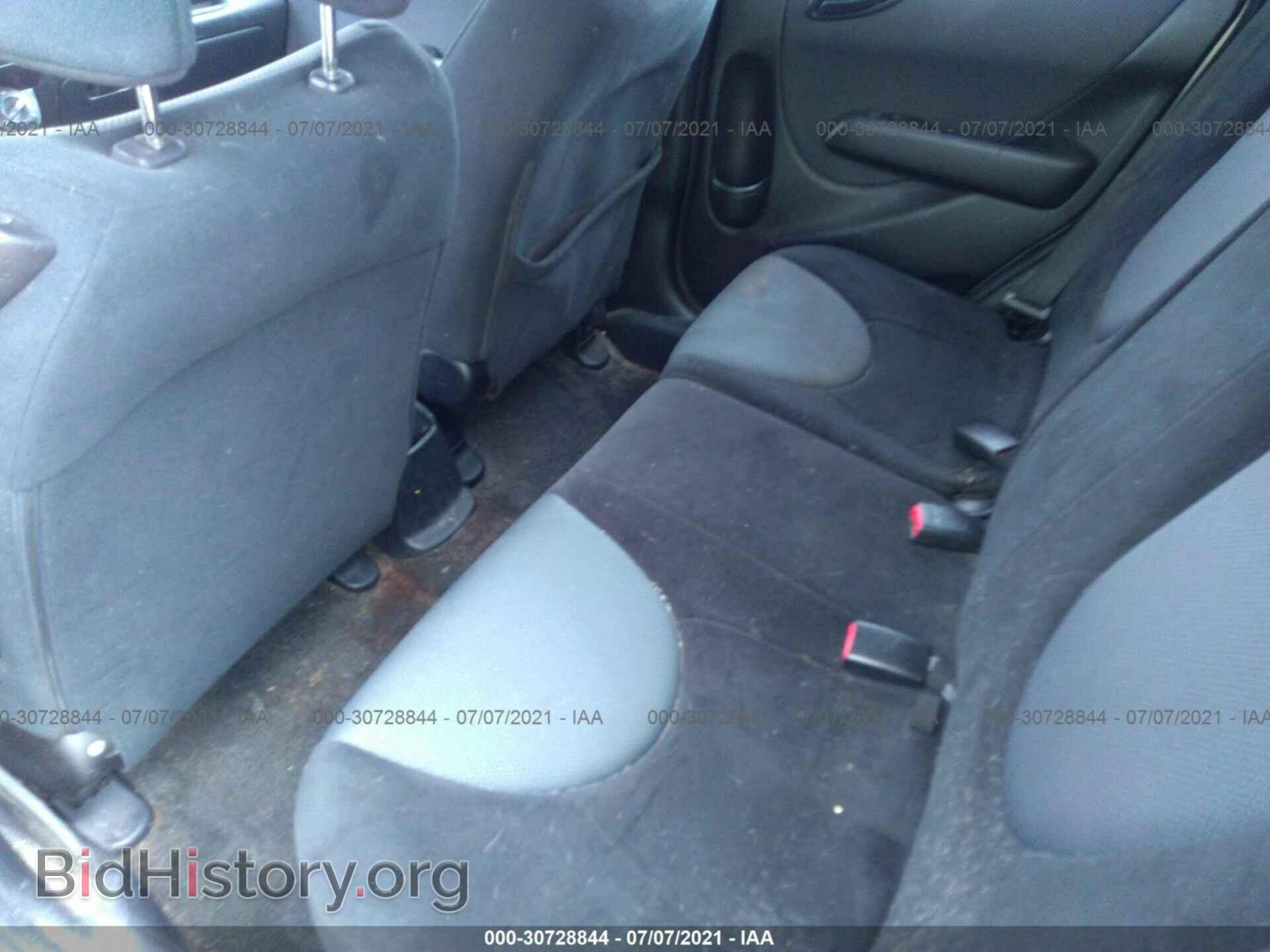 2008 HONDA FIT - VIN: JHMGD38418S068723 - Фото 8