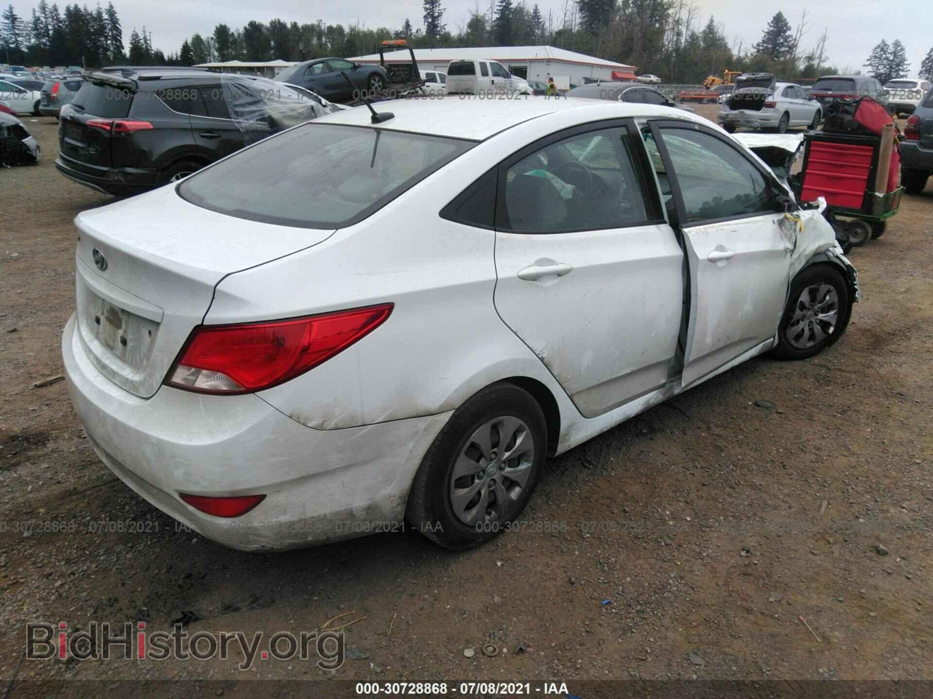 2017 HYUNDAI ACCENT - VIN: KMHCT4AE5HU196314 - Фото 4