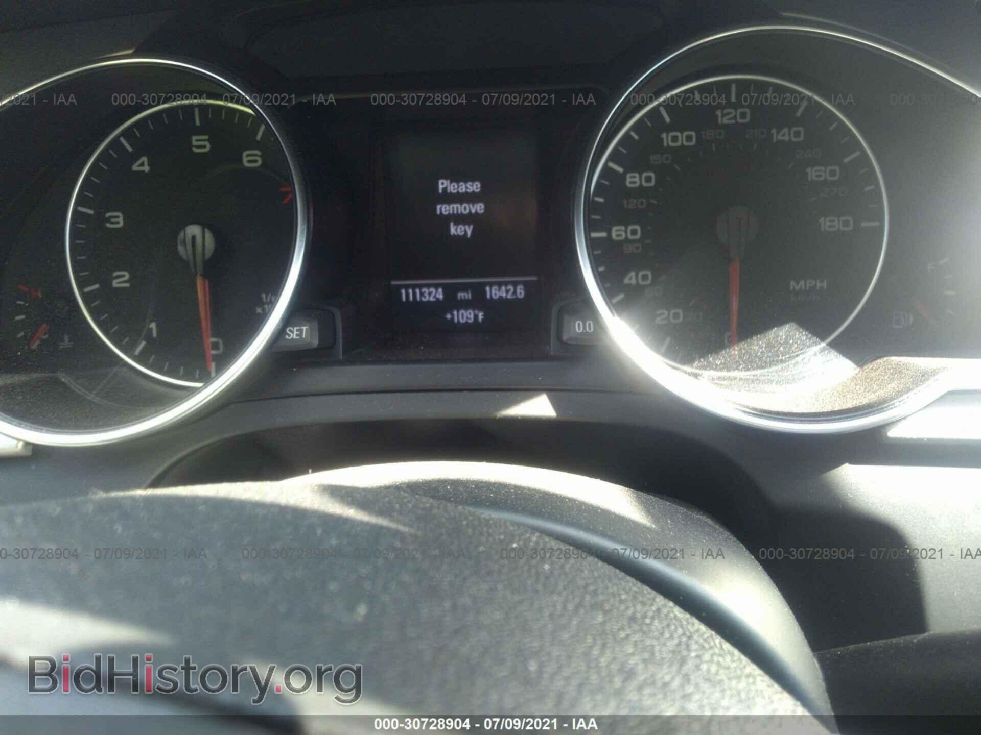 2010 AUDI A5 - VIN: WAULFAFR9AA076235 - Фото 7